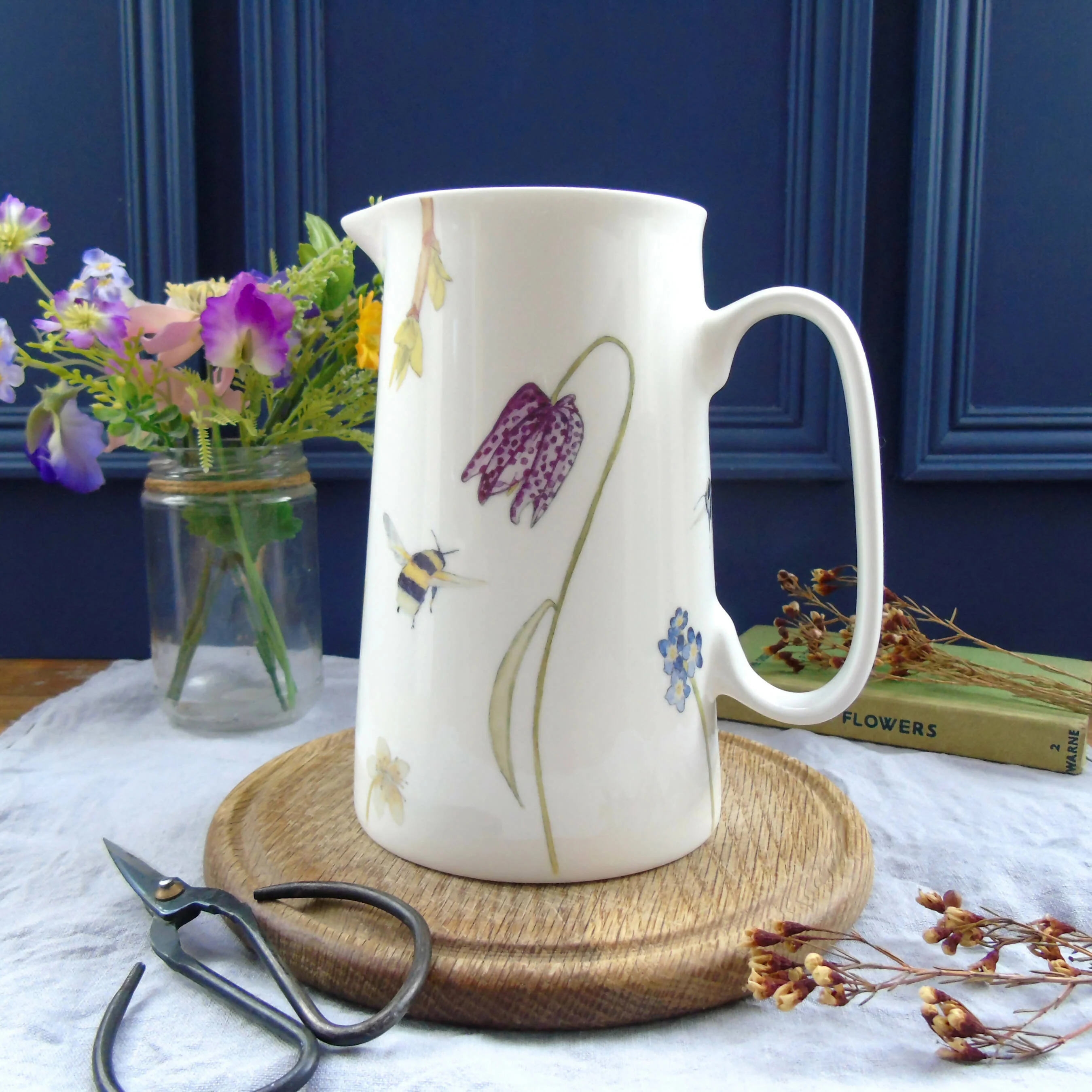 Fine bone china Spring Flower and bee Jug
