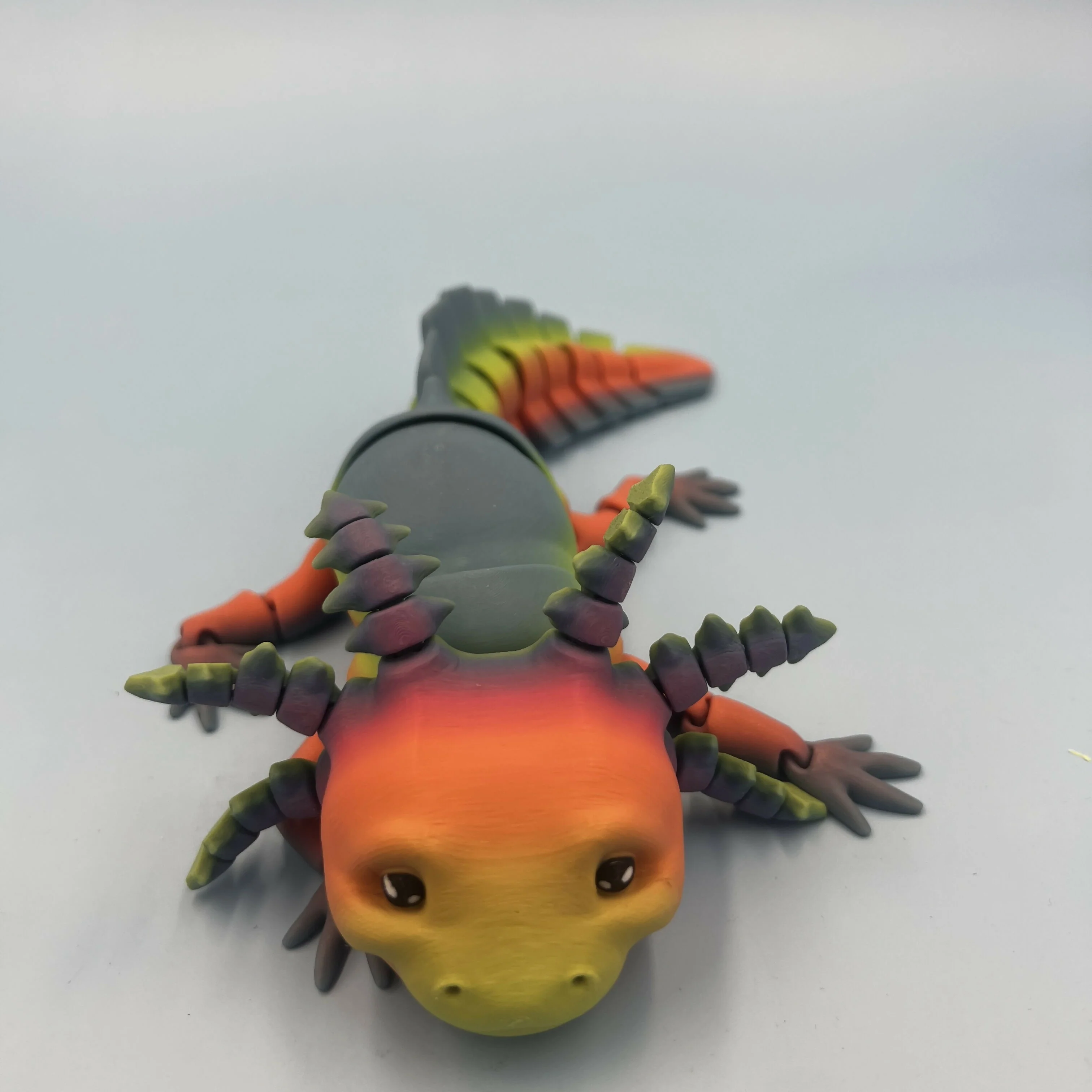 3D Printed LARGE: Articulated Sensory Fidget Animals friends Axolotl (Rainbow Green/Pink/Blue ) 25cm - Image 5