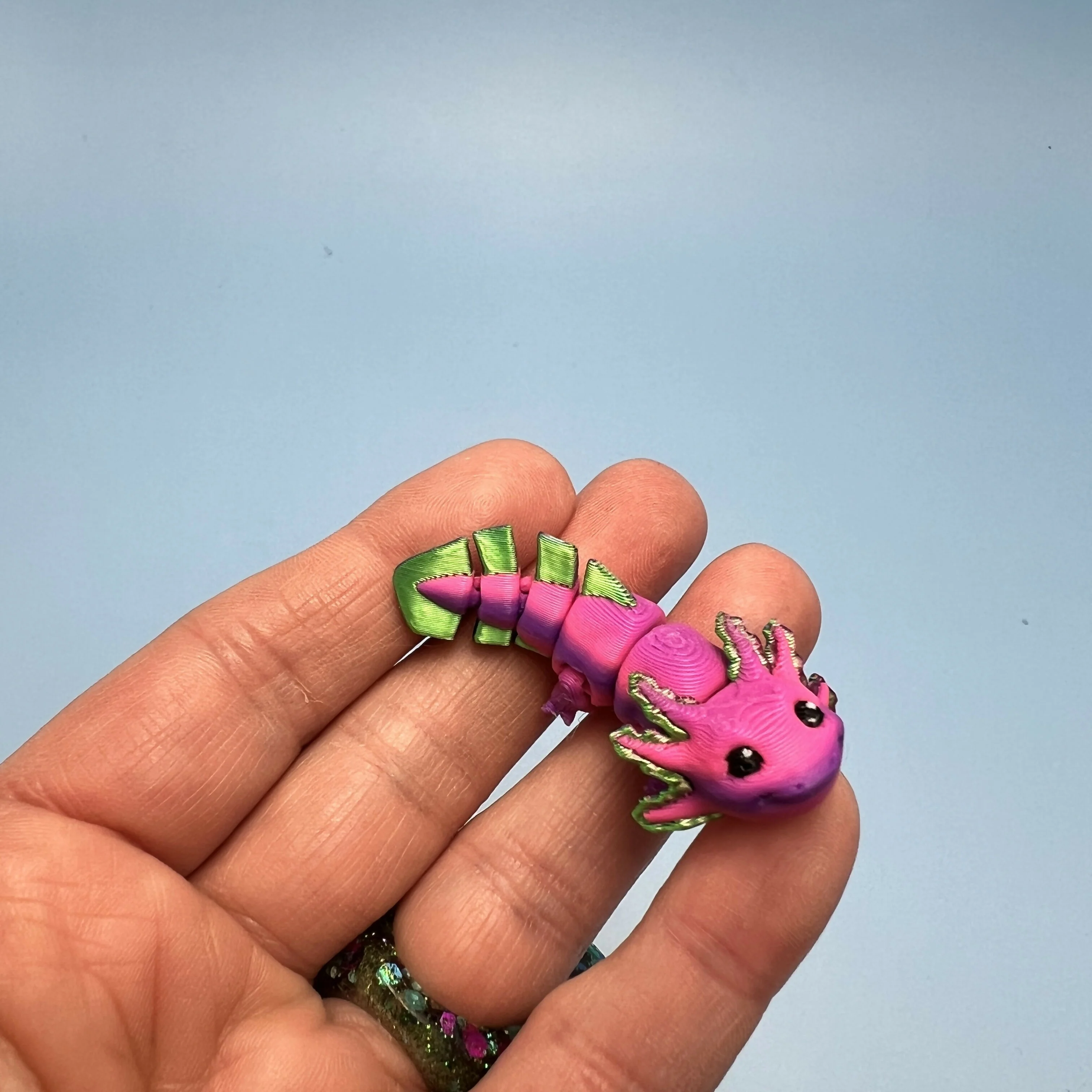 3D Printed Micro Miniatures: Articulated Sensory Fidget Animals friends, Axolotls 5cm - Image 6