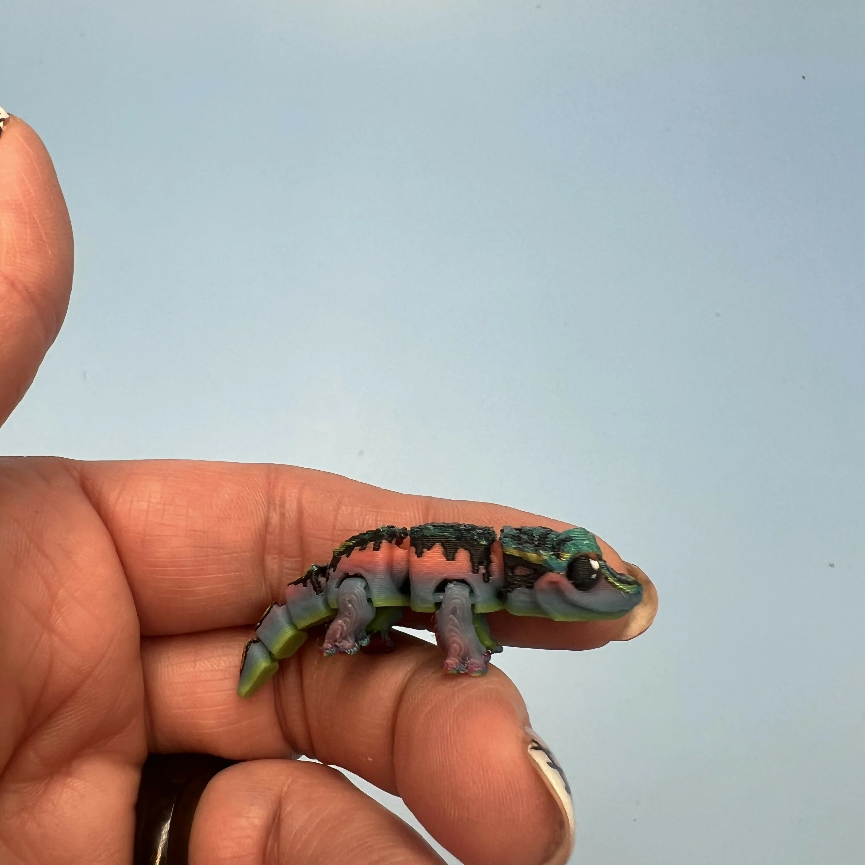 3D Printed Micro Miniatures: Articulated Sensory Fidget Animals friends, Lizards, Hammerhead Shark, Rabbits, Jackalopes 4-5cm - Image 8