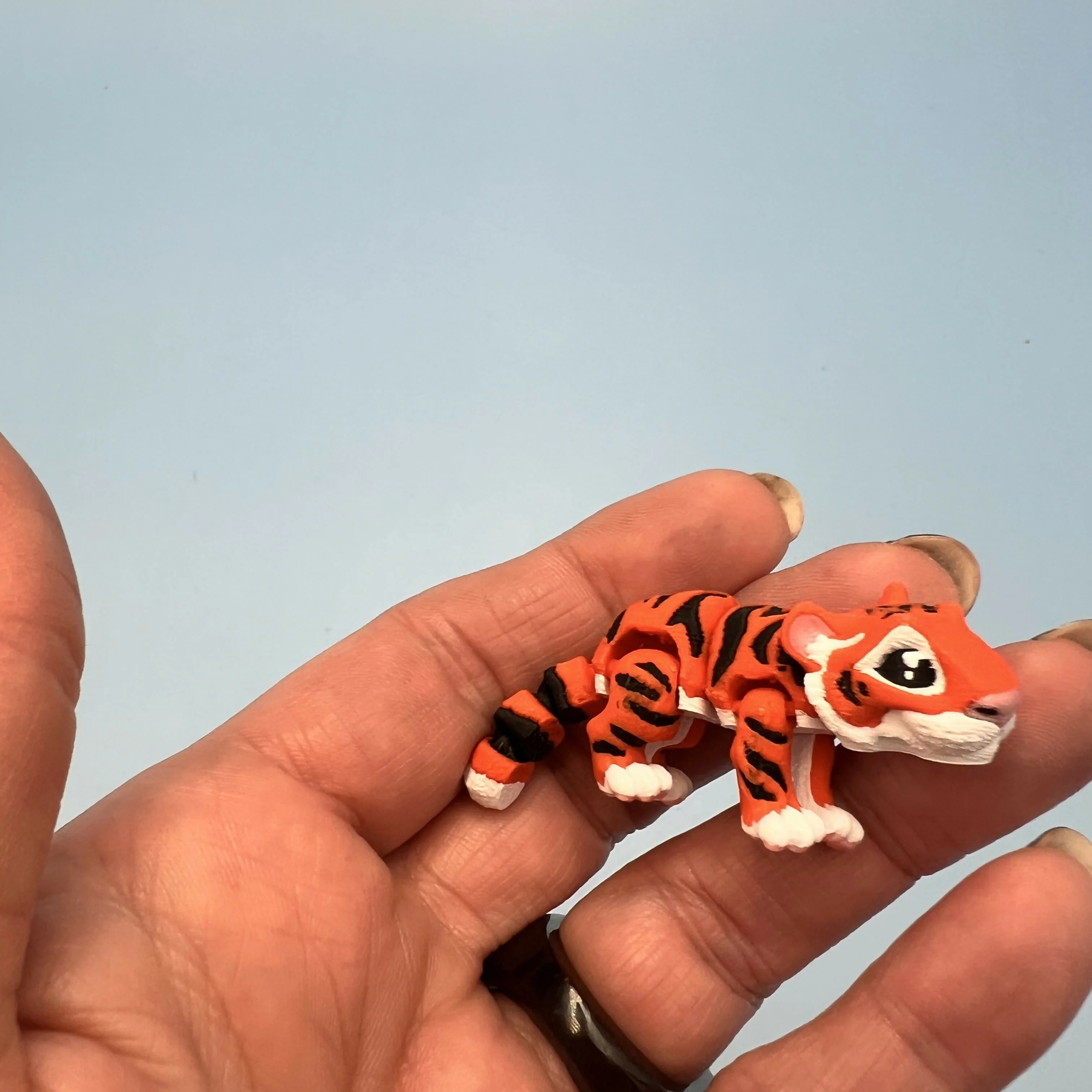 3D Printed Micro Miniatures: Articulated Sensory Fidget Animals friends, Tigers, Turtles, Cats, Dog, Rat, Green/Blue Shark 4-5cm - Image 2