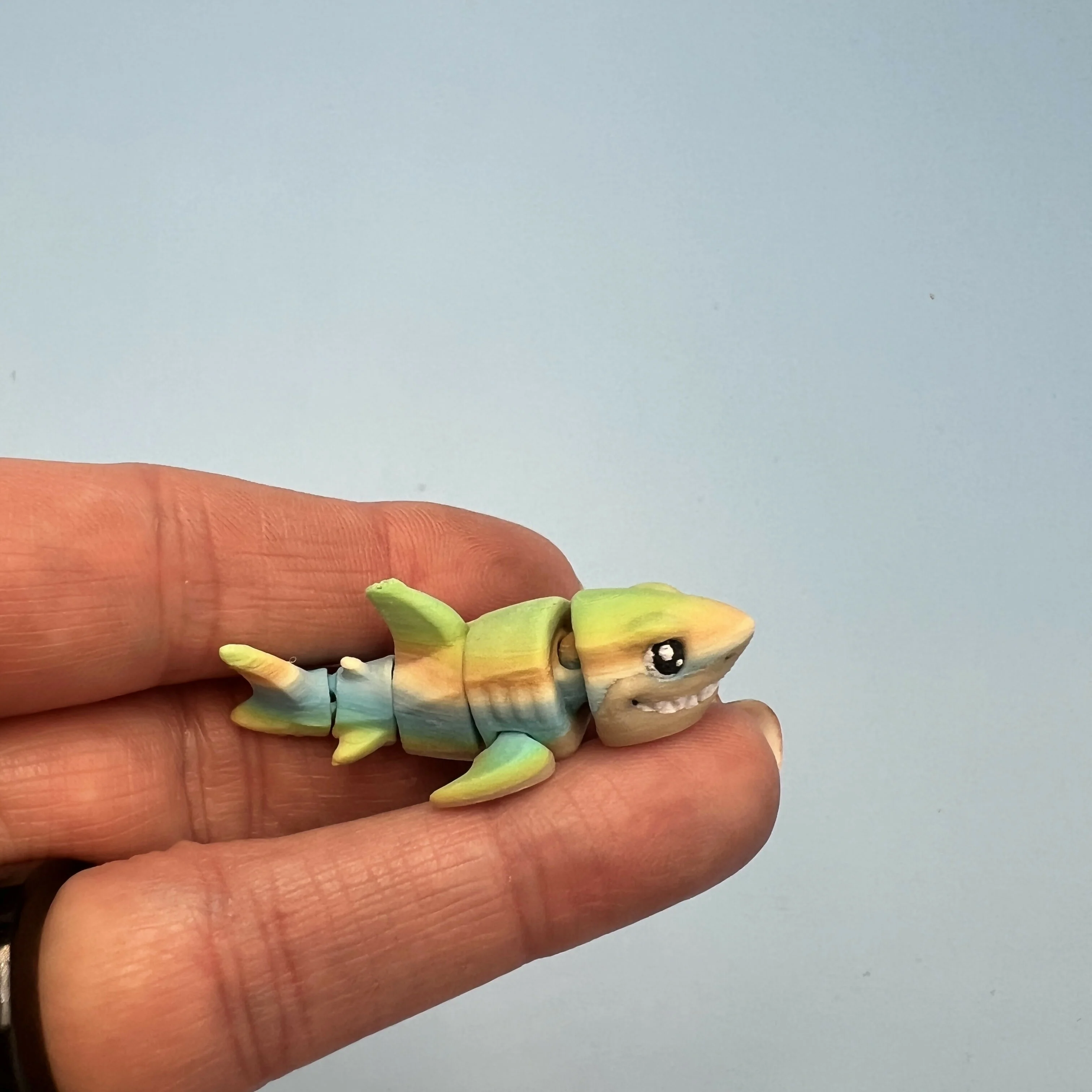 3D Printed Micro Miniatures: Articulated Sensory Fidget Animals friends, Tigers, Turtles, Cats, Dog, Rat, Green/Blue Shark 4-5cm - Image 9