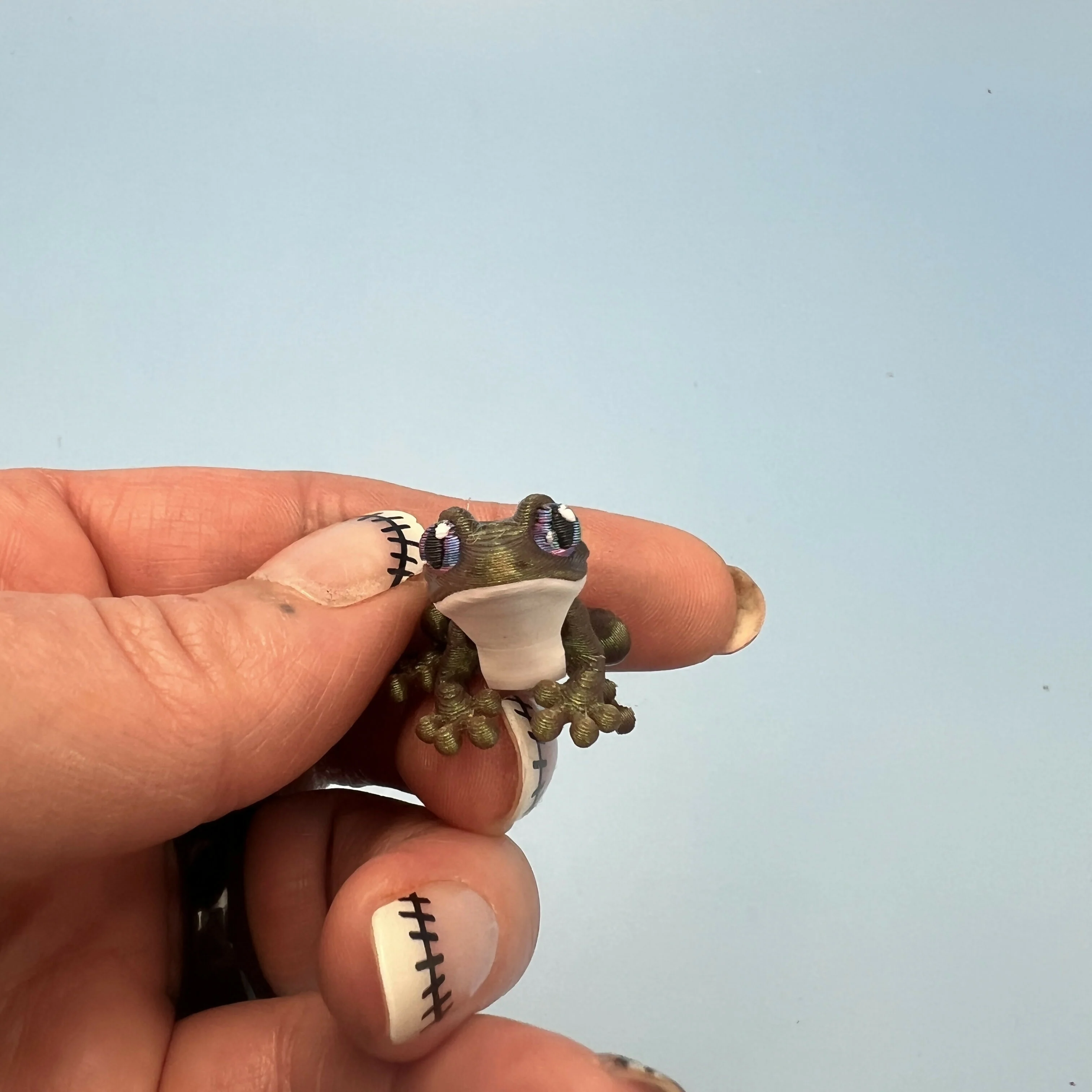 3D Printed Micro Miniatures: Articulated Sensory Fidget Animals friends Tree Frogs & dart frogs 3-4cm - Image 4