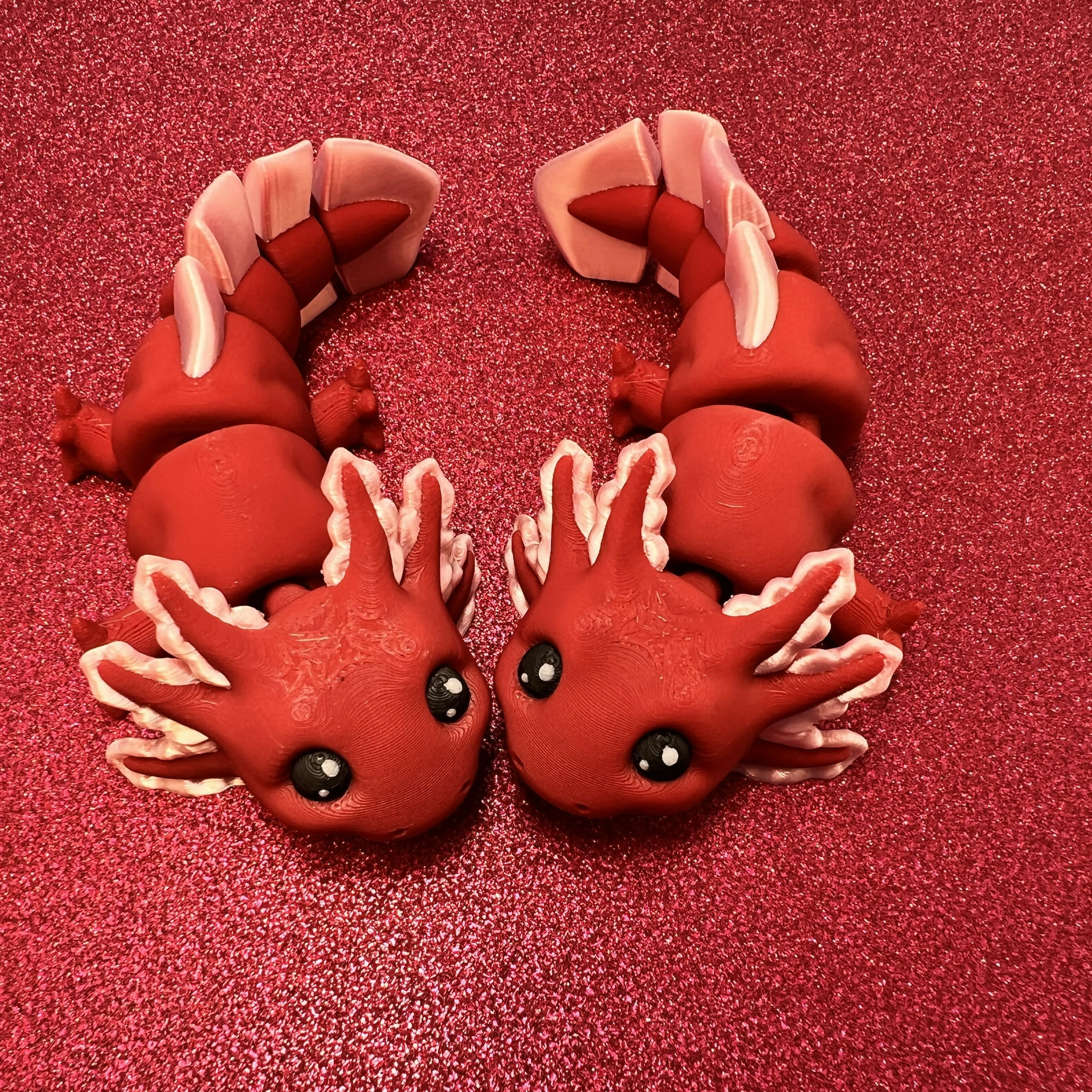 3D Printed SMALL: Articulated Sensory Fidget Animals friends Axolotl (Black/Red) 11cm - Image 2