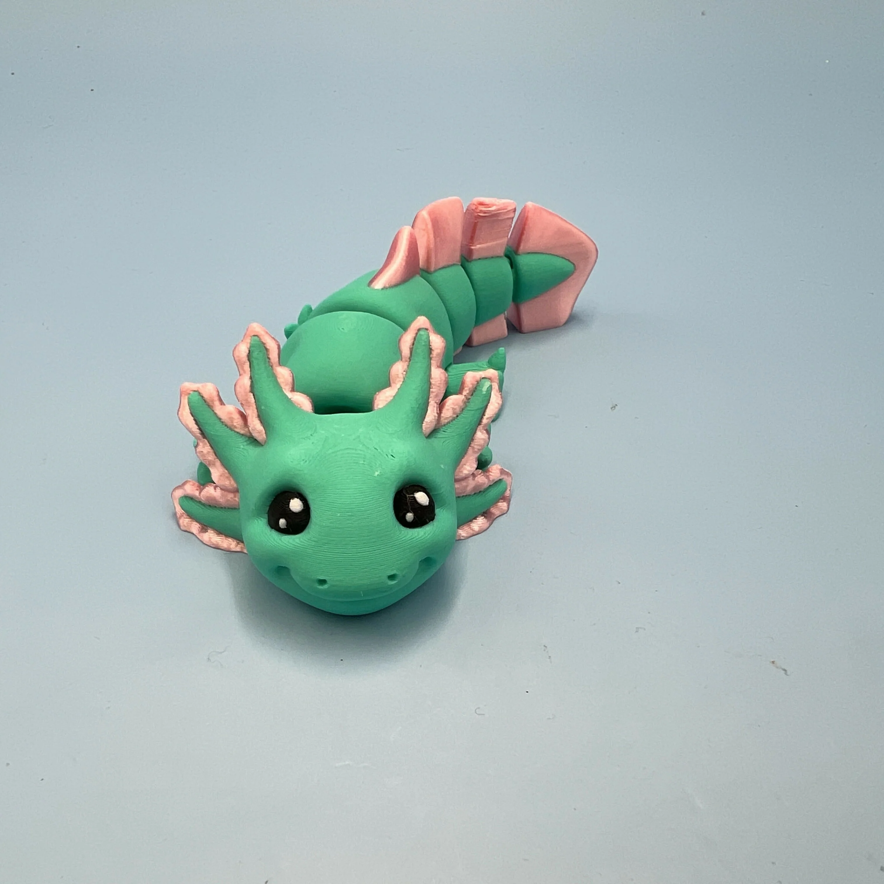 3D Printed SMALL: Articulated Sensory Fidget Animals friends Axolotl (Teal / Pink) 11cm - Image 4