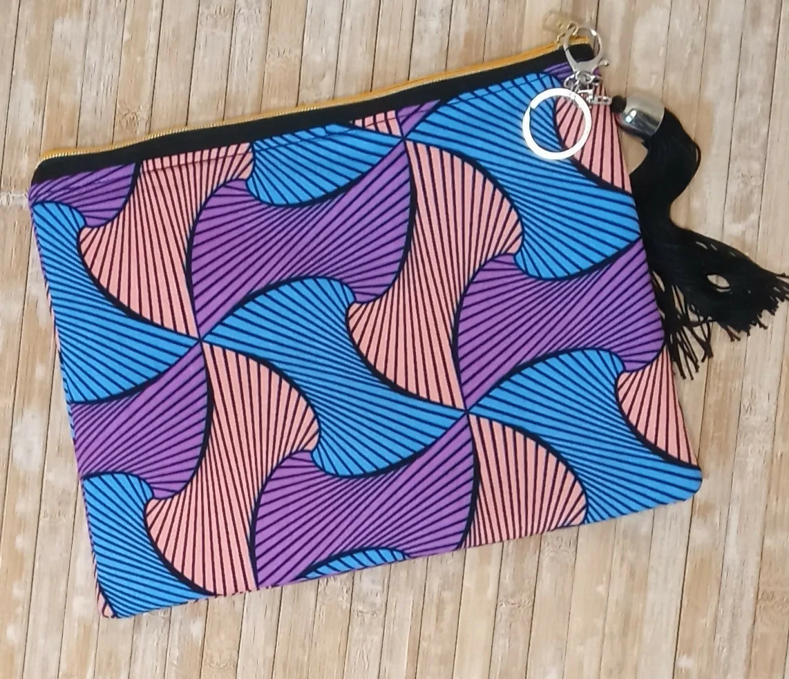 African Print Pouch With Thick Felt Lining Various Prints - Image 5