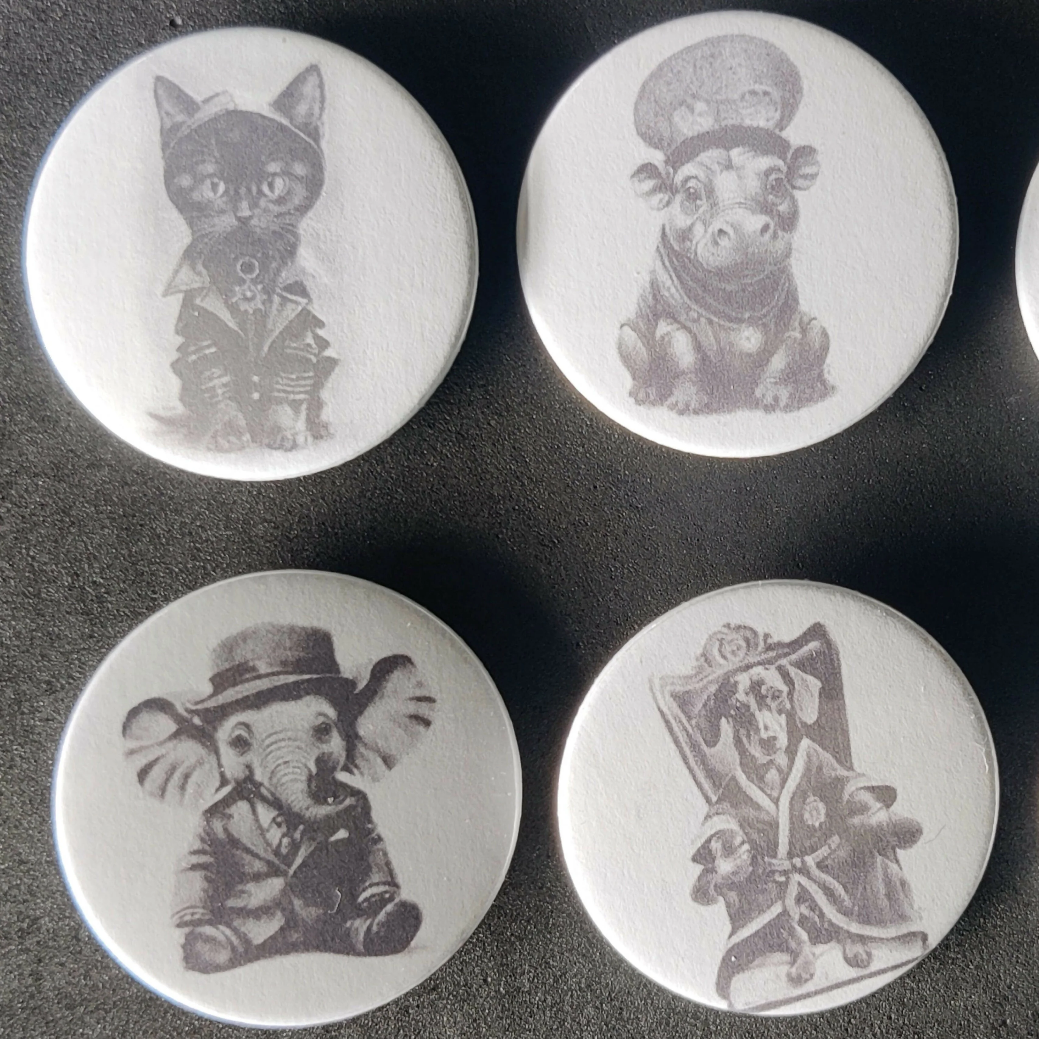 Animal Artwork Badges 36mm - Image 6