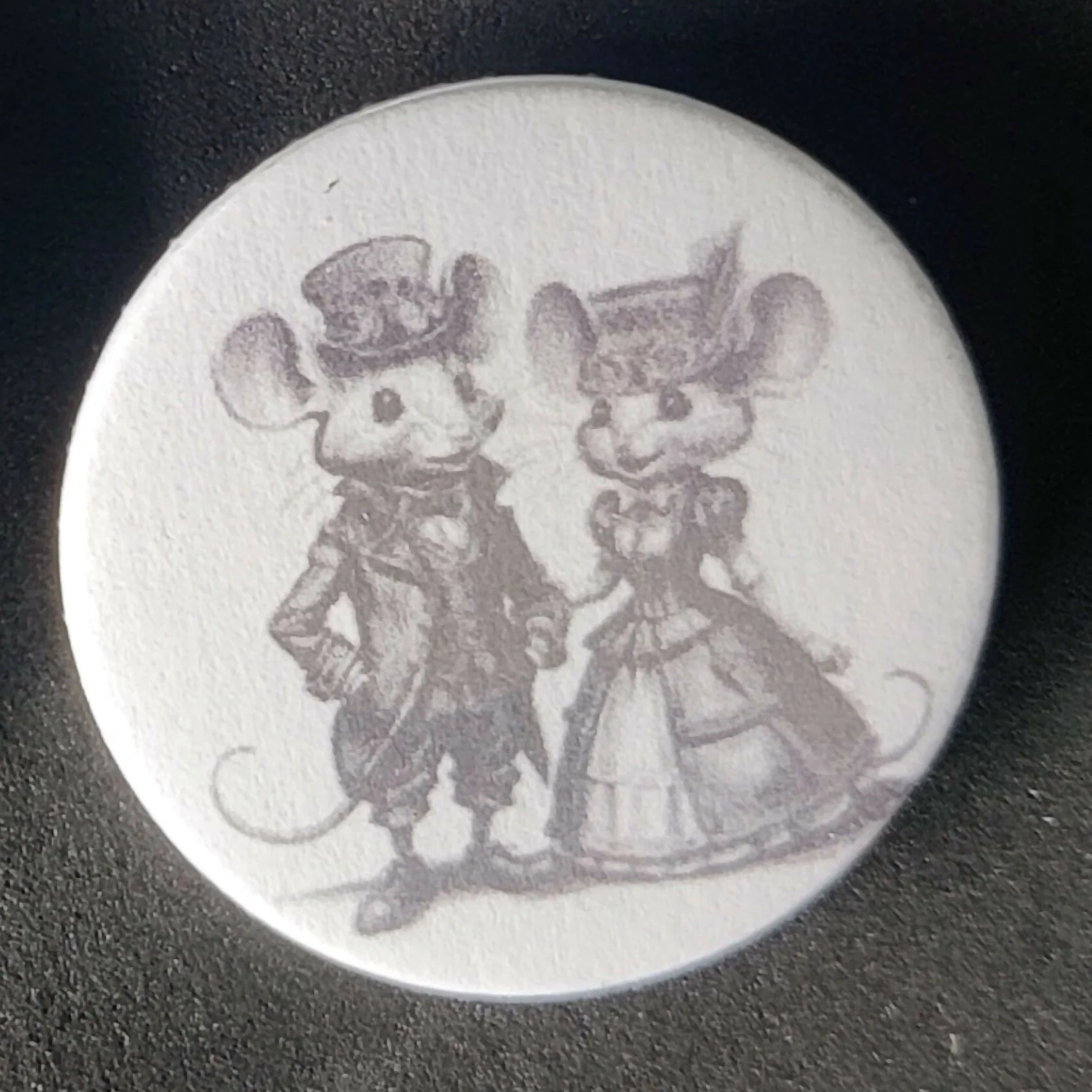 Animal Artwork Badges 36mm - Image 8