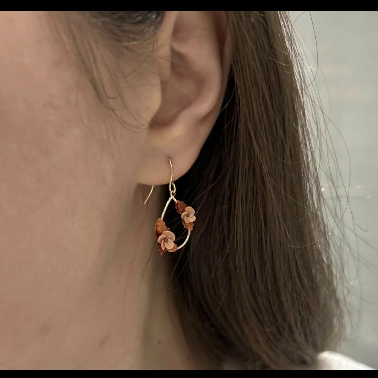Brown Flowers Drop Earrings - Image 4