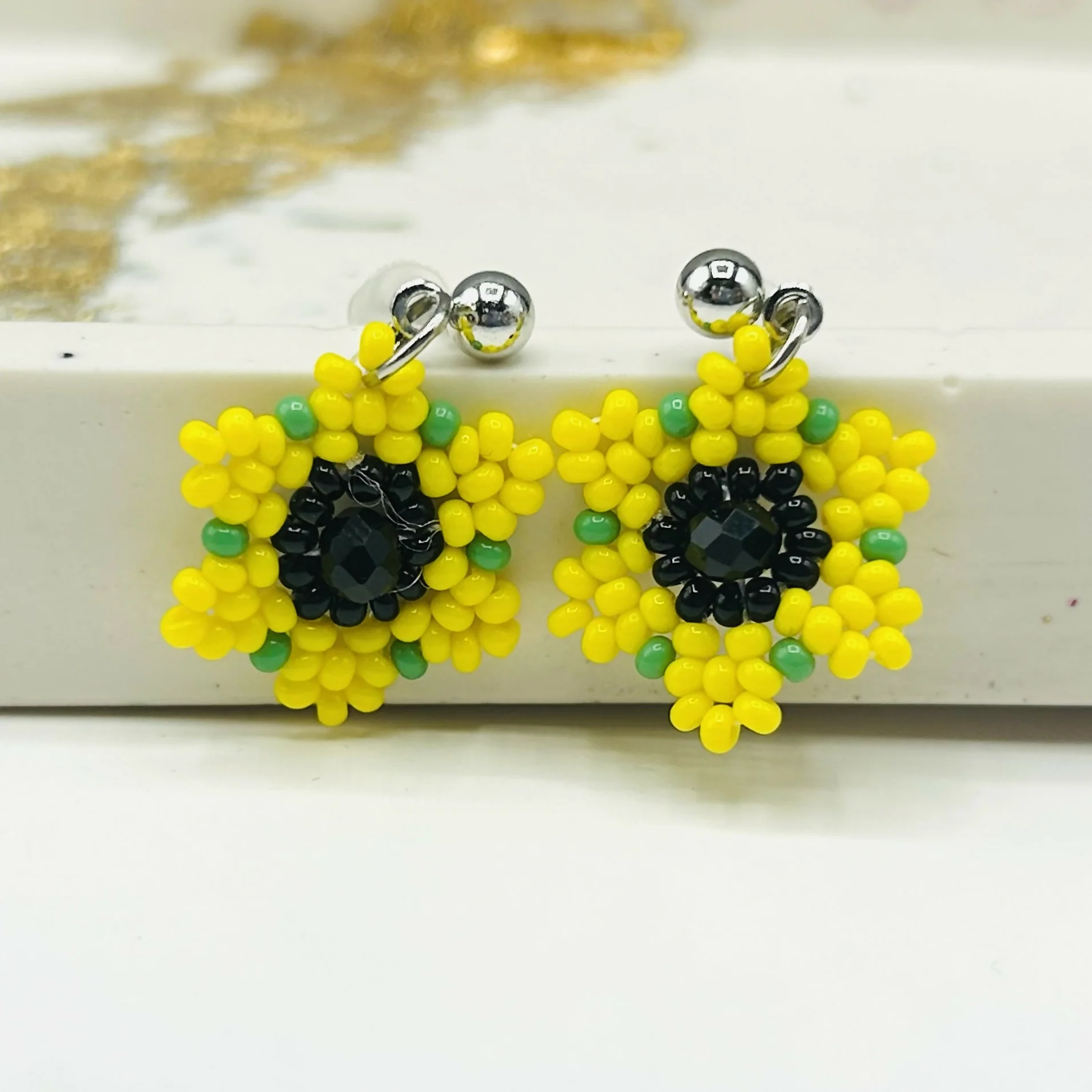 Beaded Flower Stud Earrings – Handmade Floral Jewellery - Image 3