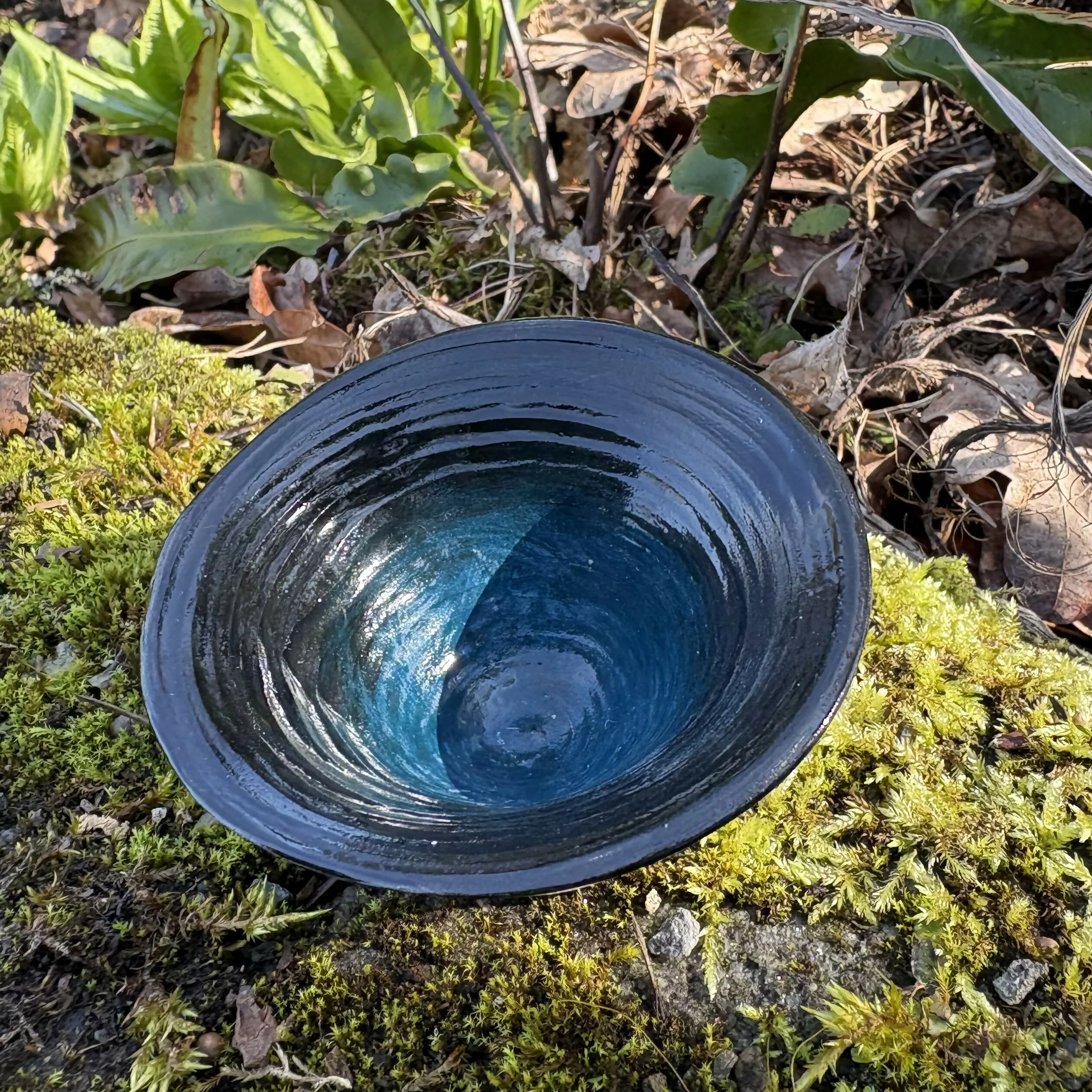 Black and Turquoise Speckled Bowl - Image 3