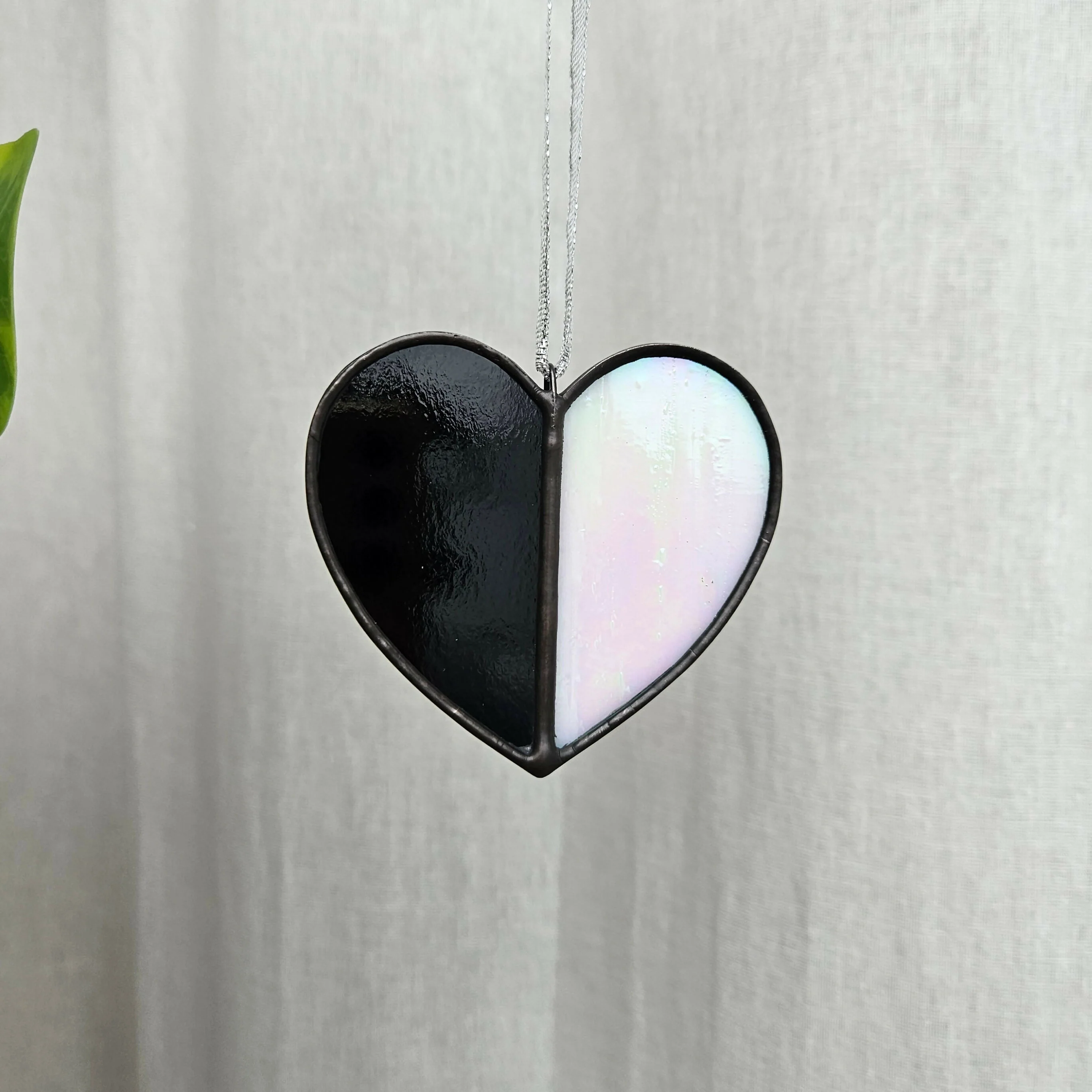 Black & Iridescent White Heart Stained Glass Decoration - Image 2