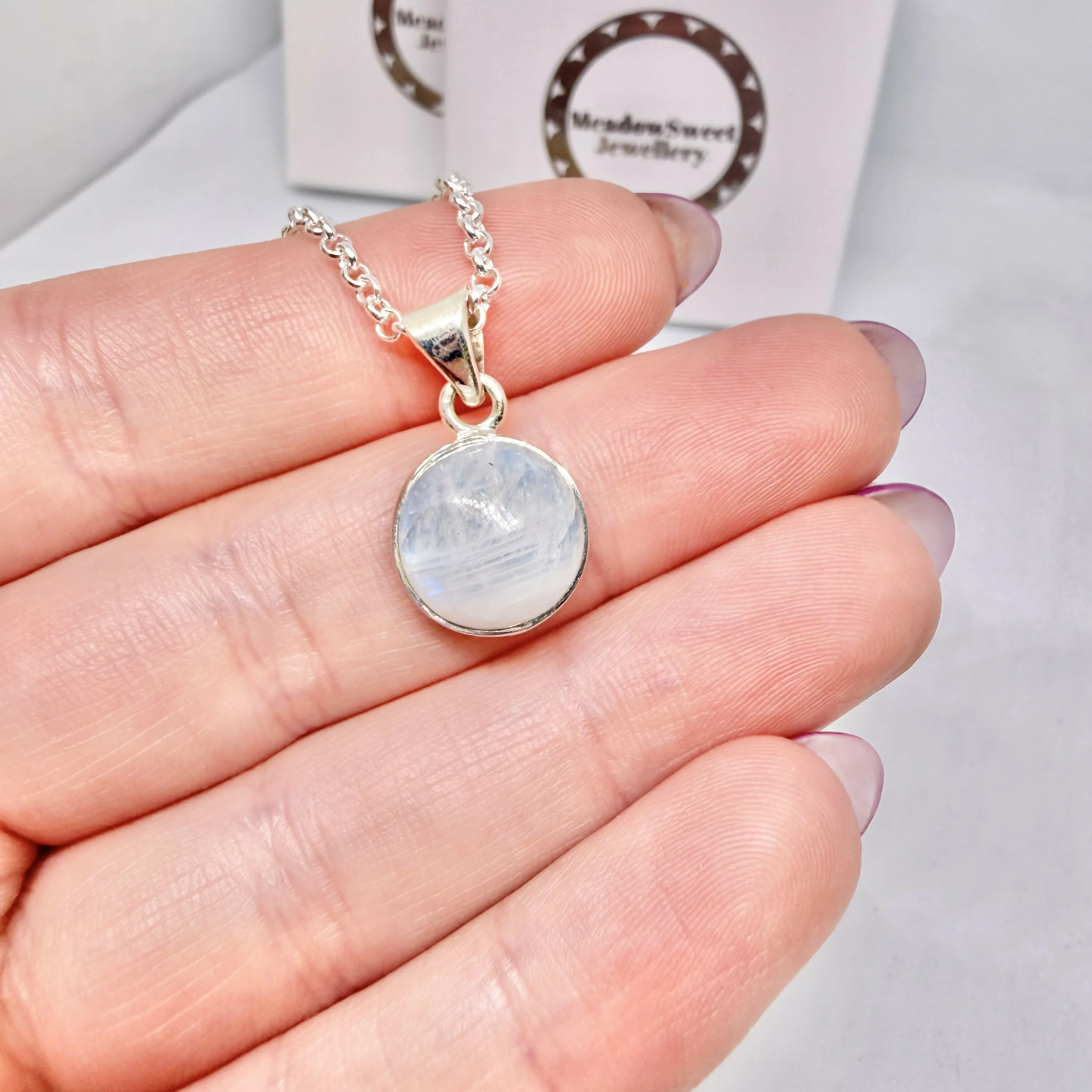 BLUE MOONSTONE ROUND NECKLACE - Image 3