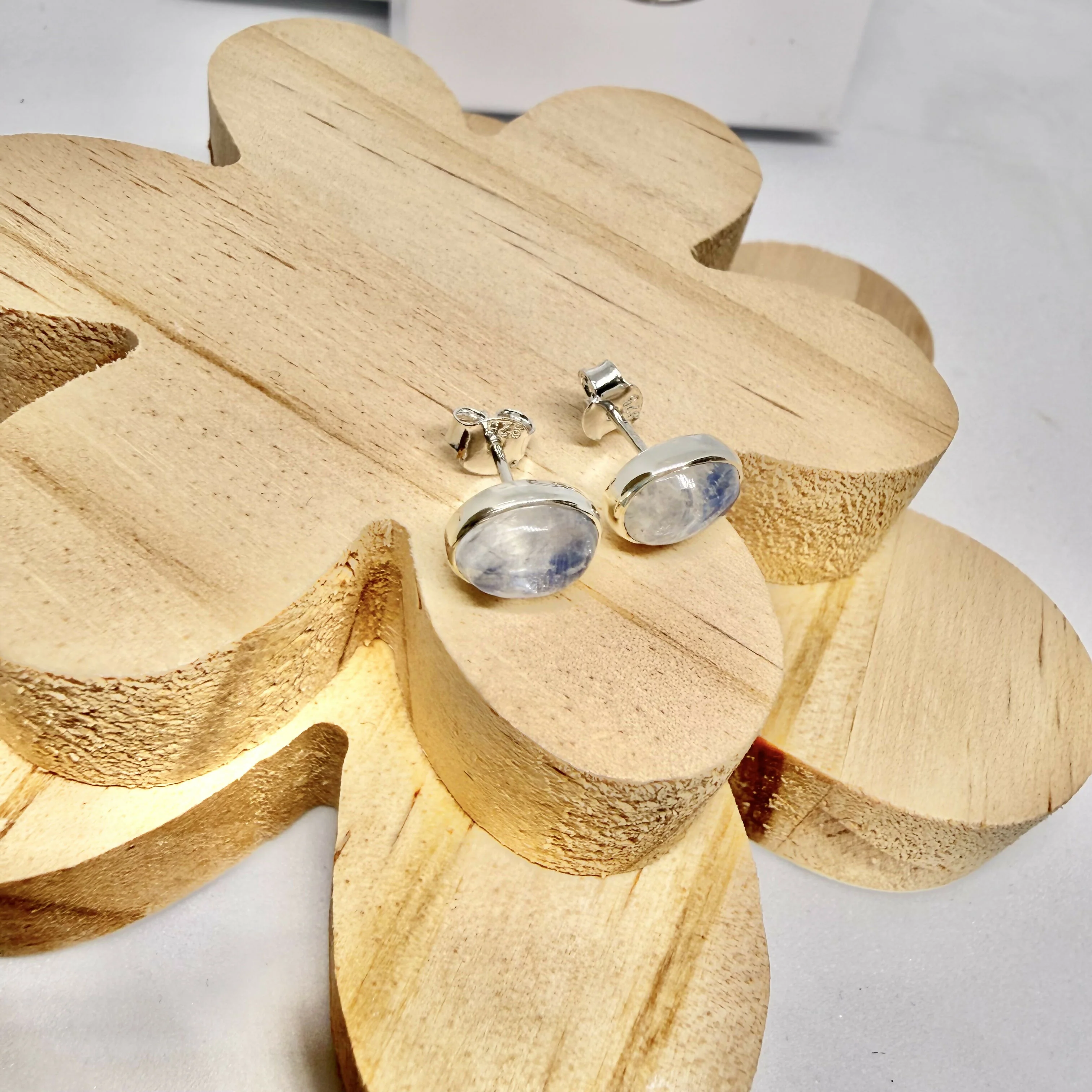 BLUE MOONSTONE STUD EARRINGS - Image 2