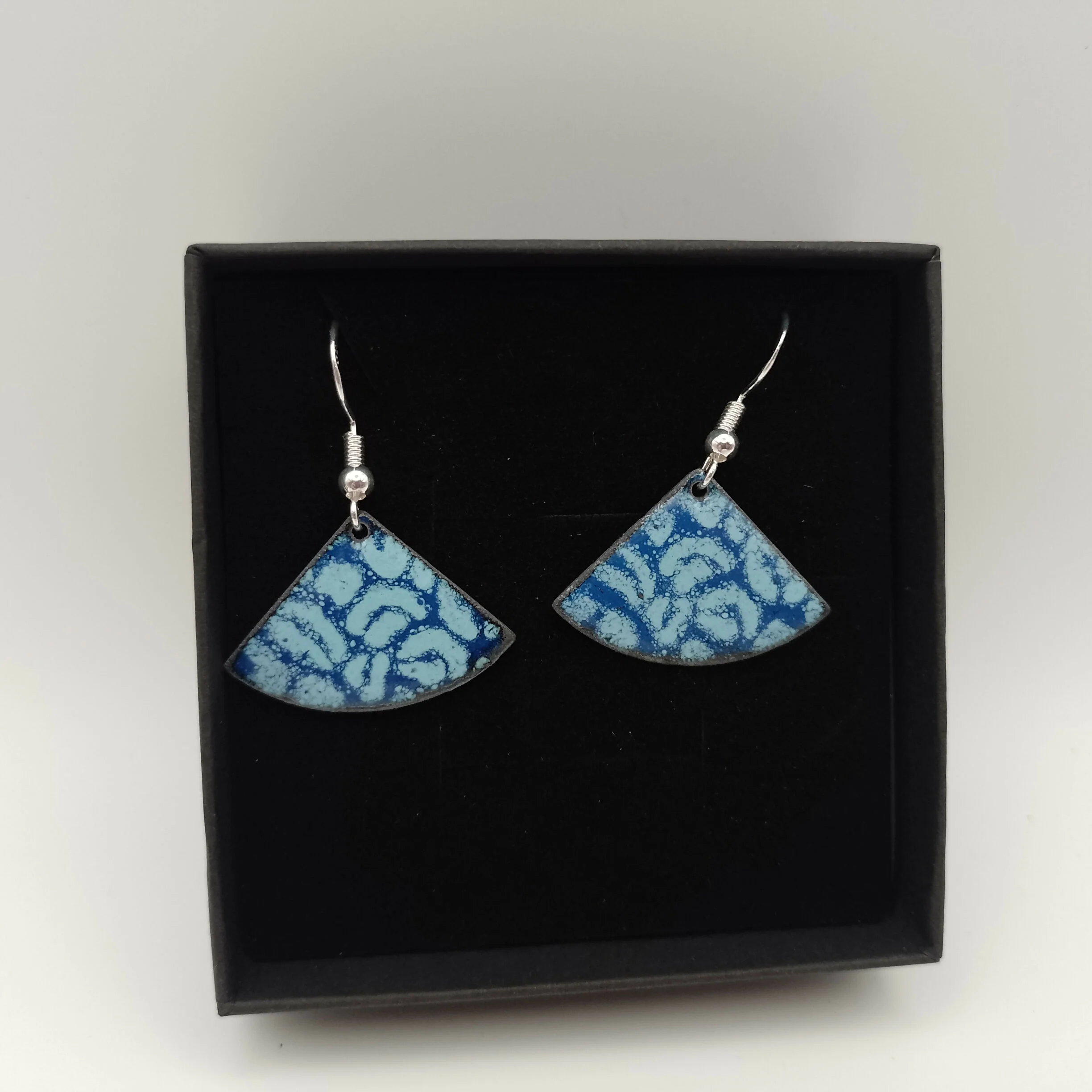 Blue with Light Blue Leopard Print Enamel Earrings - Image 2