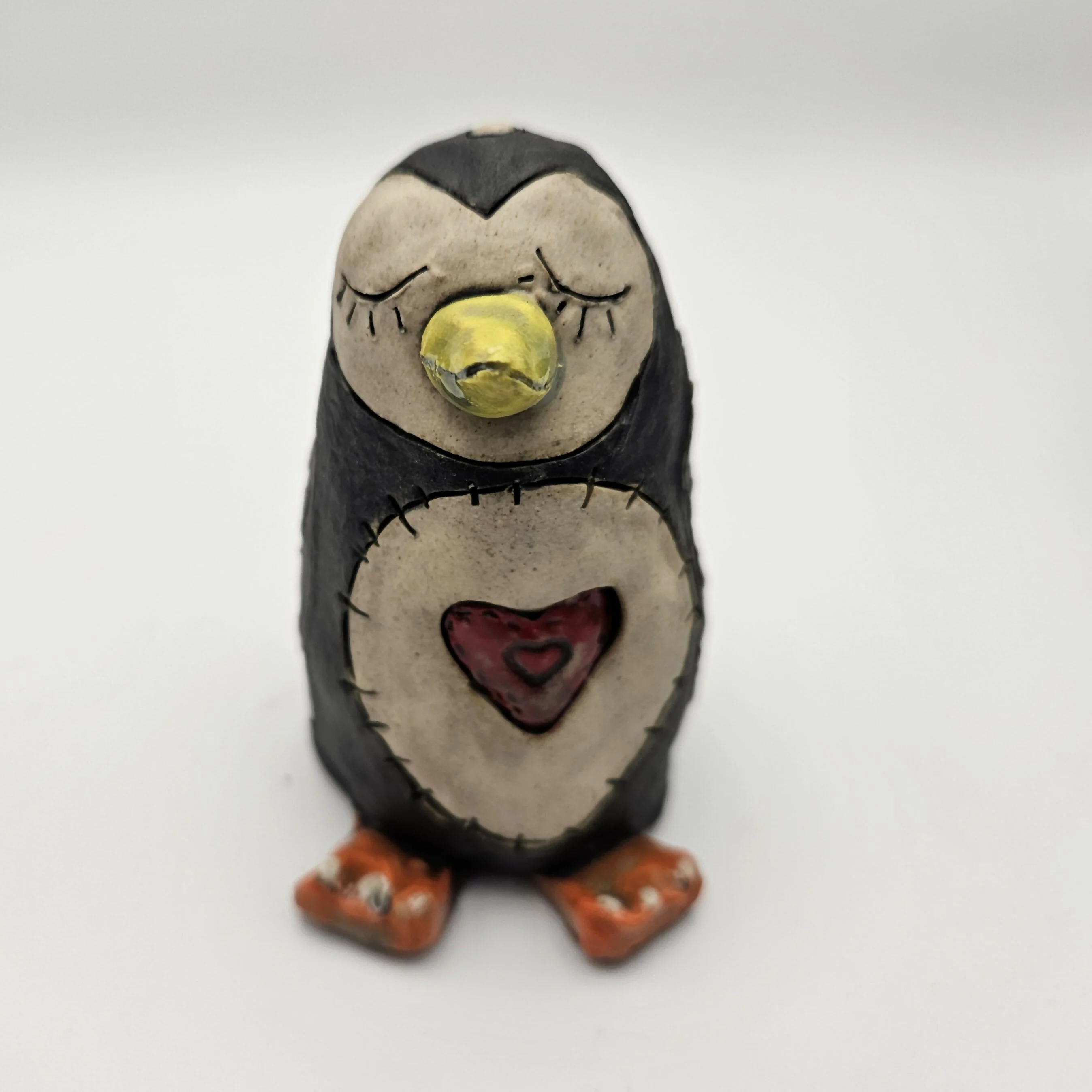 CHARMING CERAMIC PENGUIN. - Image 6
