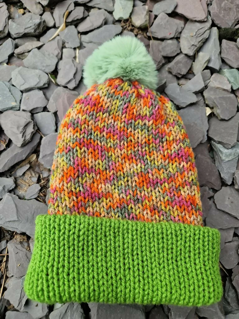 Childrens Bobble Hats - Image 4