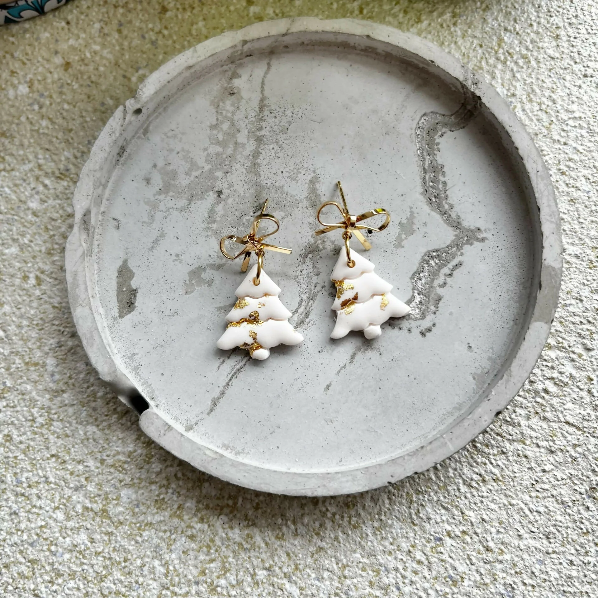 Christmas Clay Earrings - Image 2