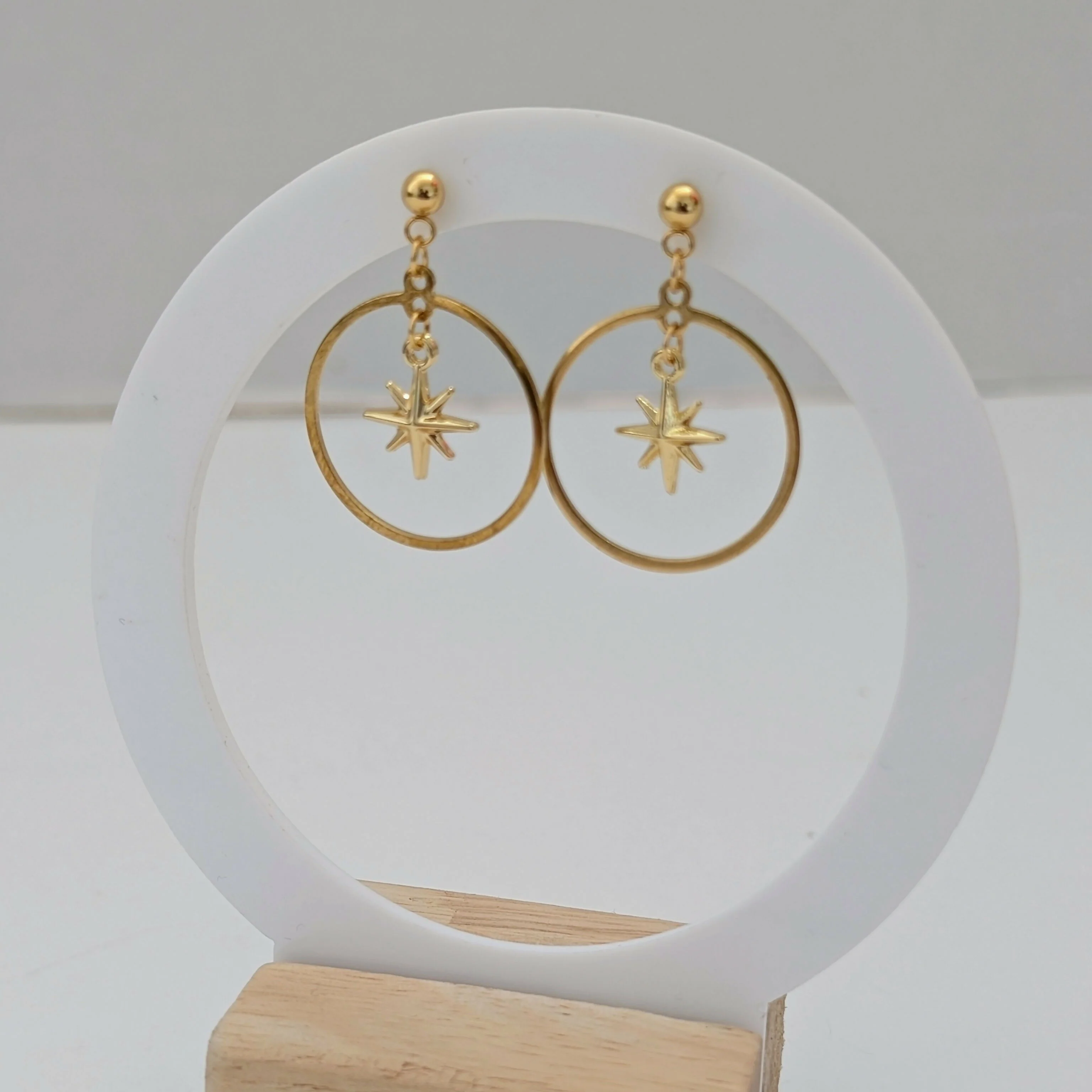 Chunky 3D Gold Star Circle Earrings on Gold Plated Stud - Image 2