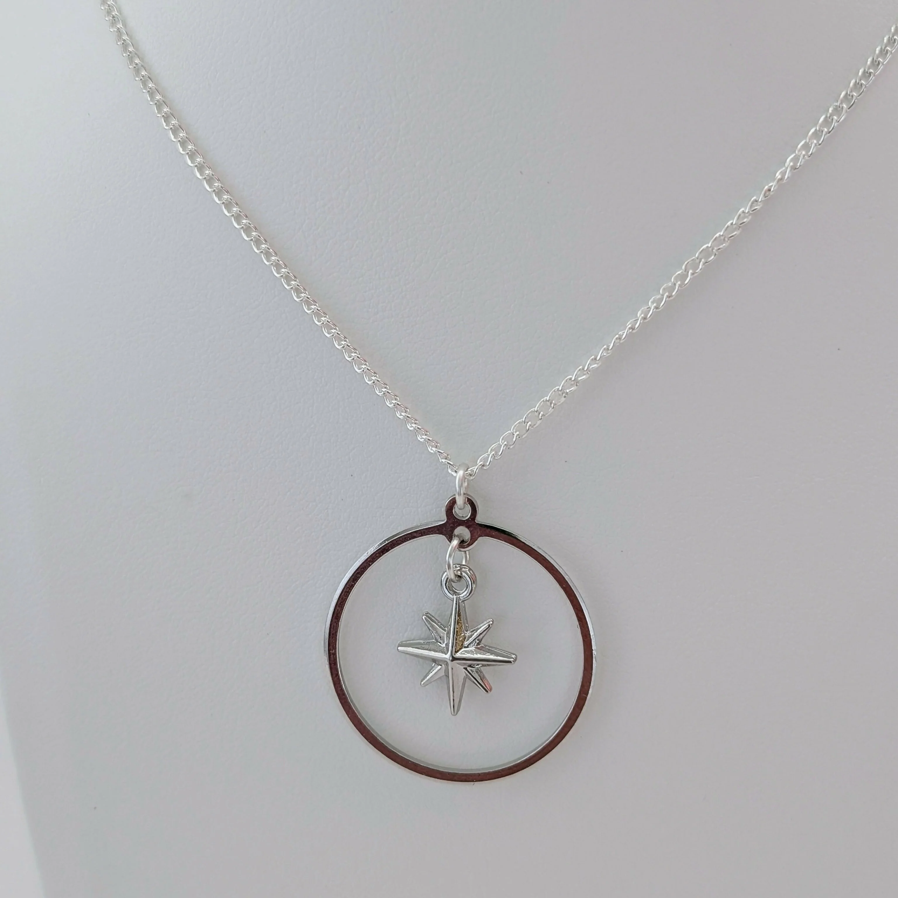 Chunky 3D Silver Star Circle Necklace on Silver Plated Delicate Chain