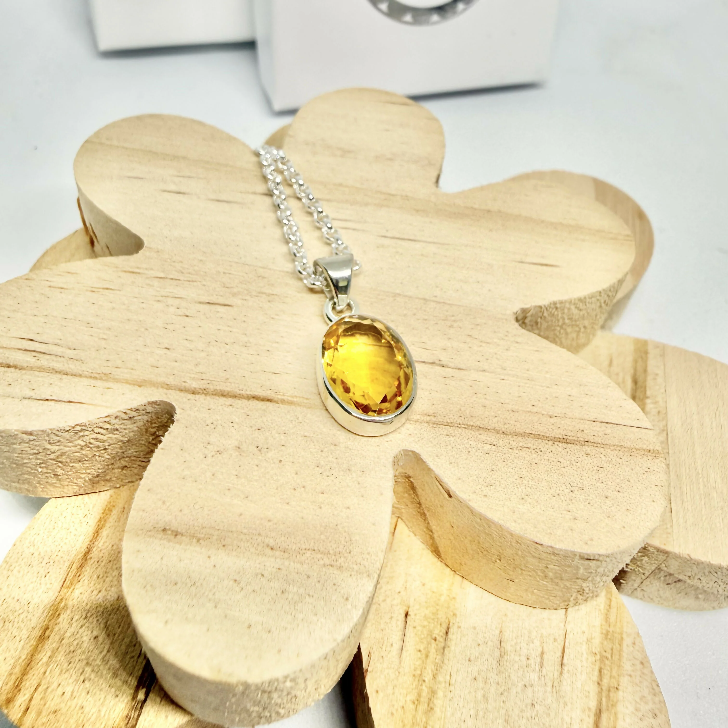 CITRINE OVAL NECKLACE - Image 2