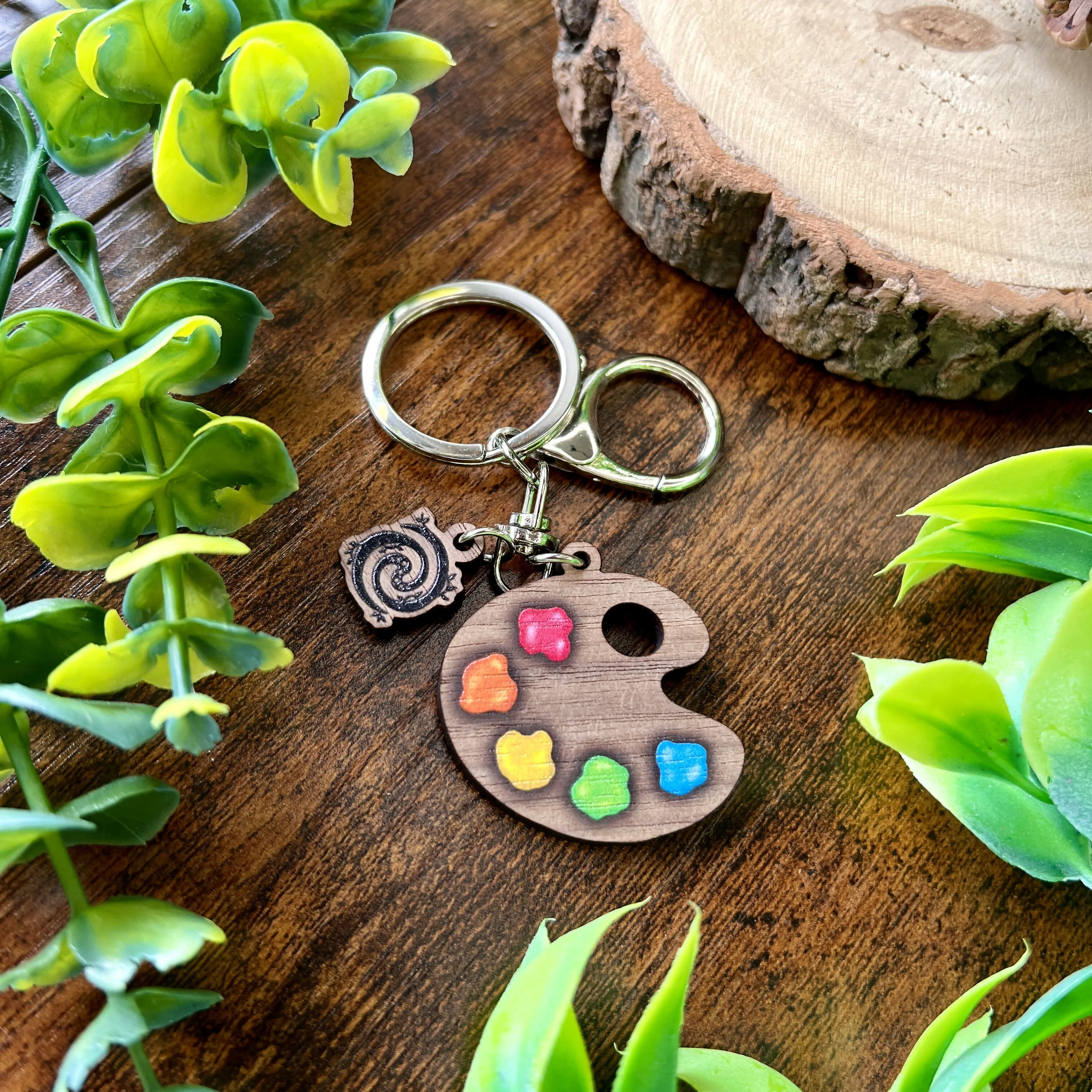 Classic Paint Palette Wooden Keyring
