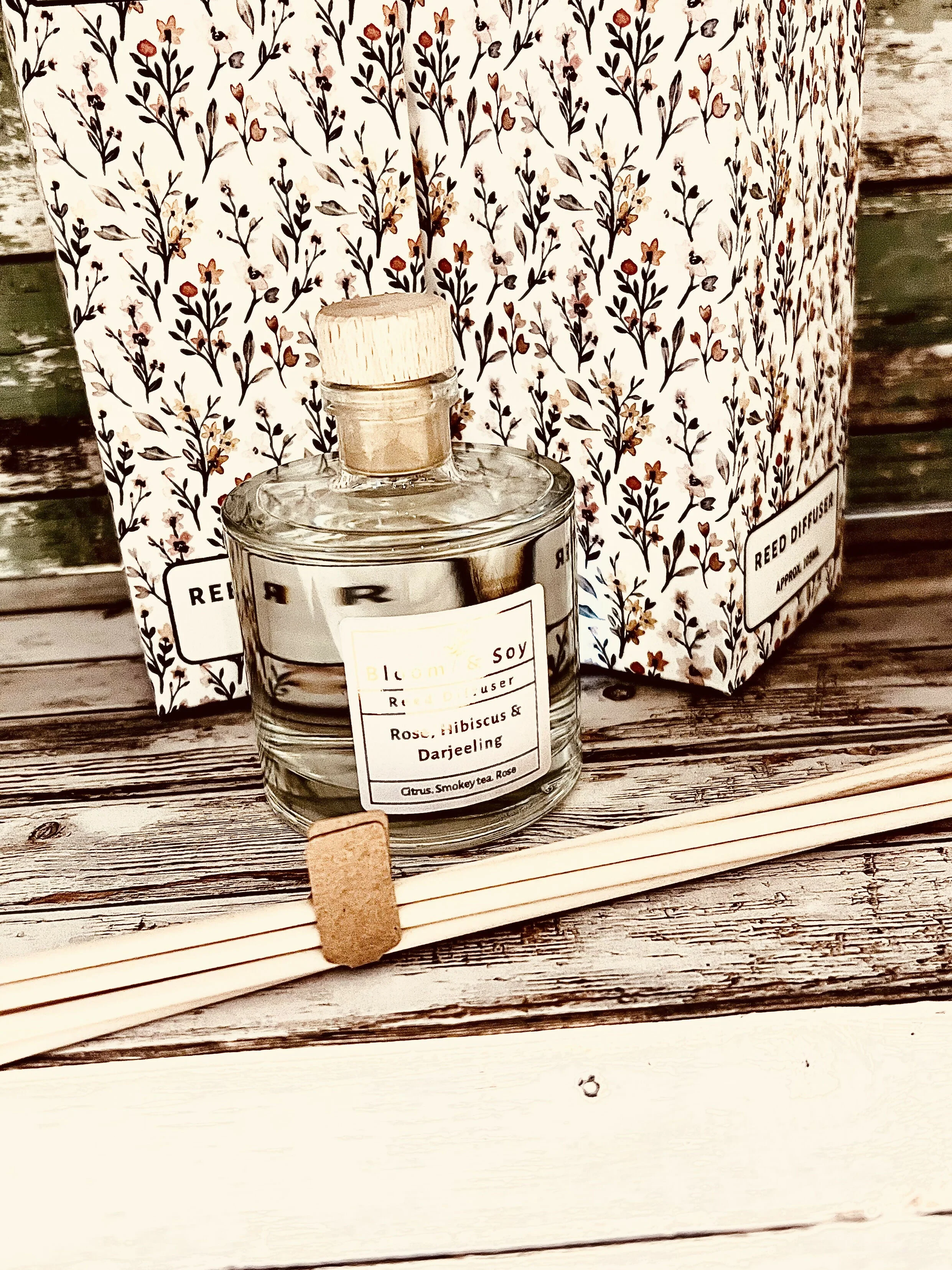 CLEAR GLASS REED DIFFUSER 100ML - Image 3