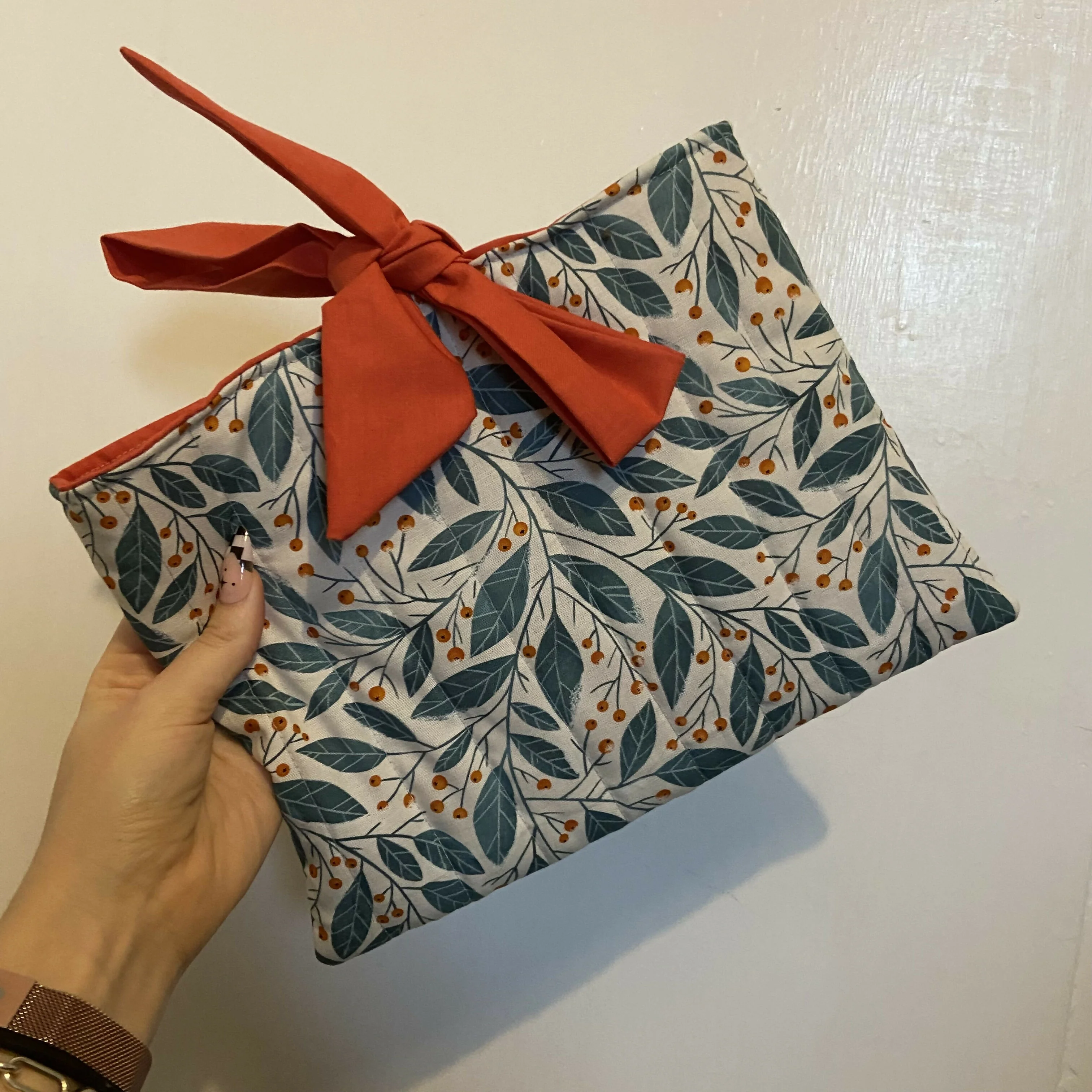 Cream Festive Berry Design Book Pouch