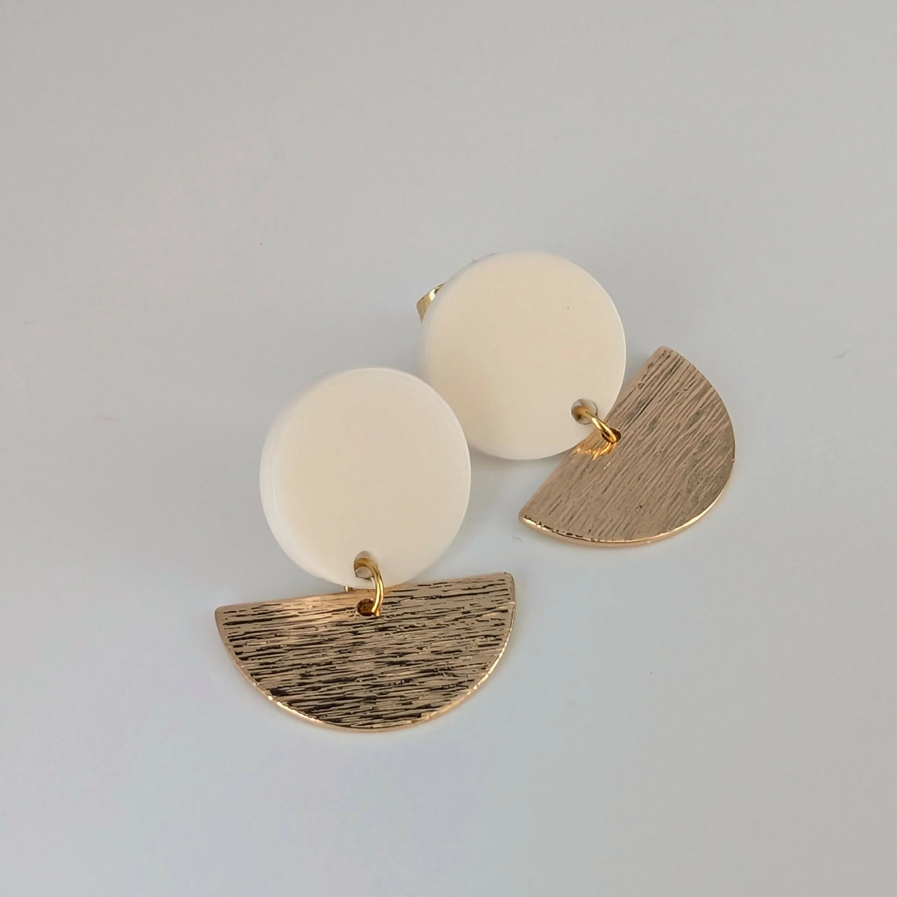 Cream Geometric Earrings in Gold or Silver - Image 3