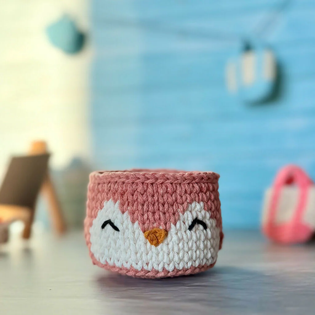 Crochet Petite Penguin Basket - Image 3