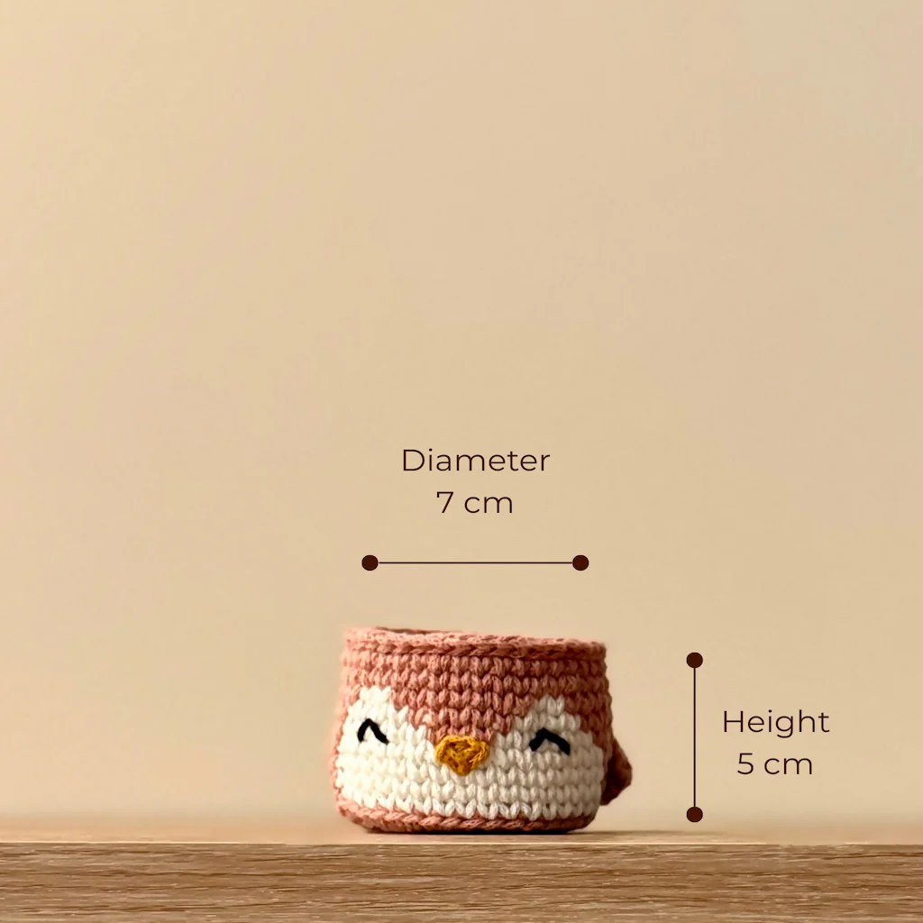 Crochet Petite Penguin Basket - Image 7