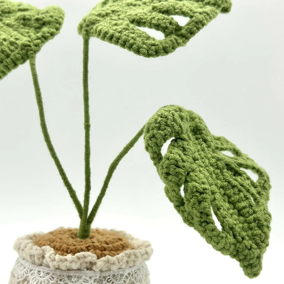 Crochet Monstera Plant in Cosy Yarn Pot - Image 2