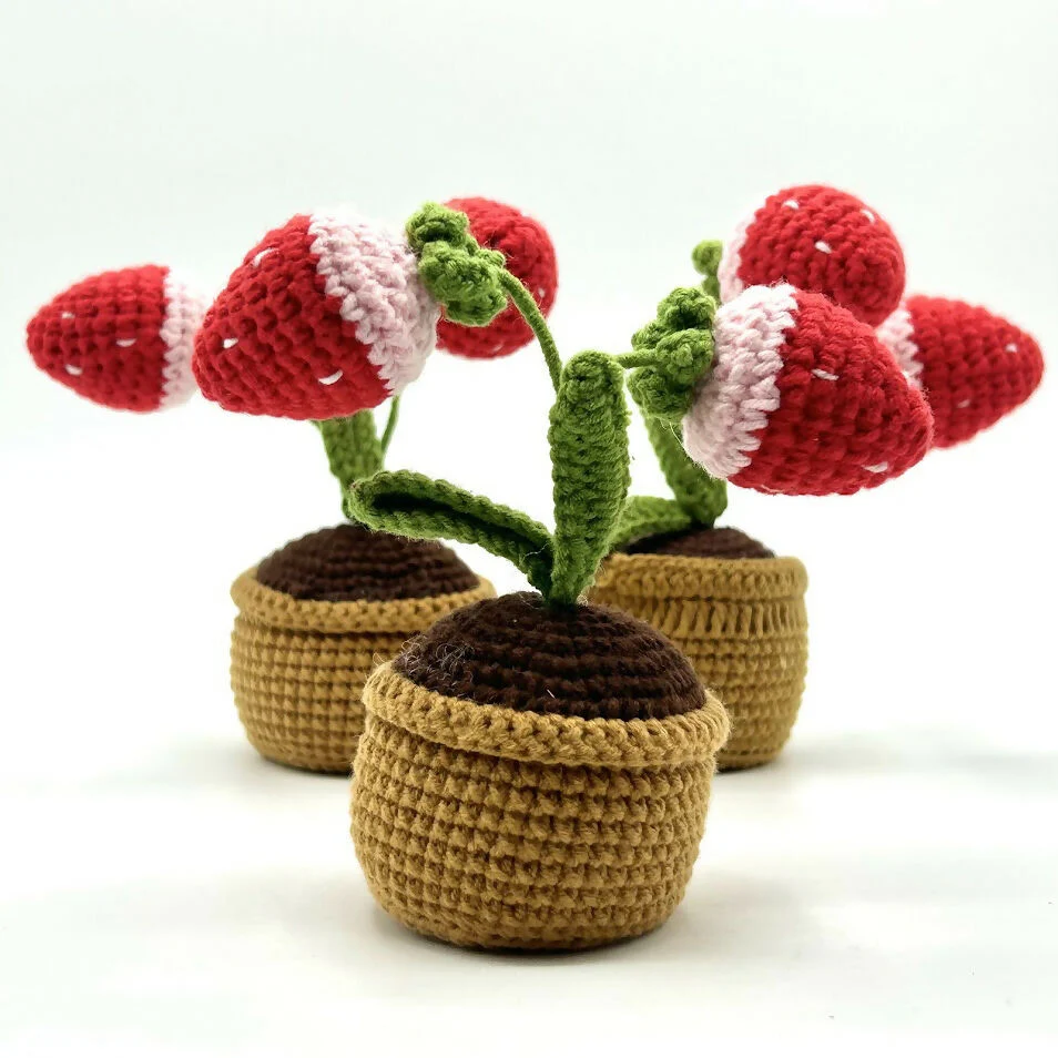 Crochet Strawberry Mini Pot - Image 2