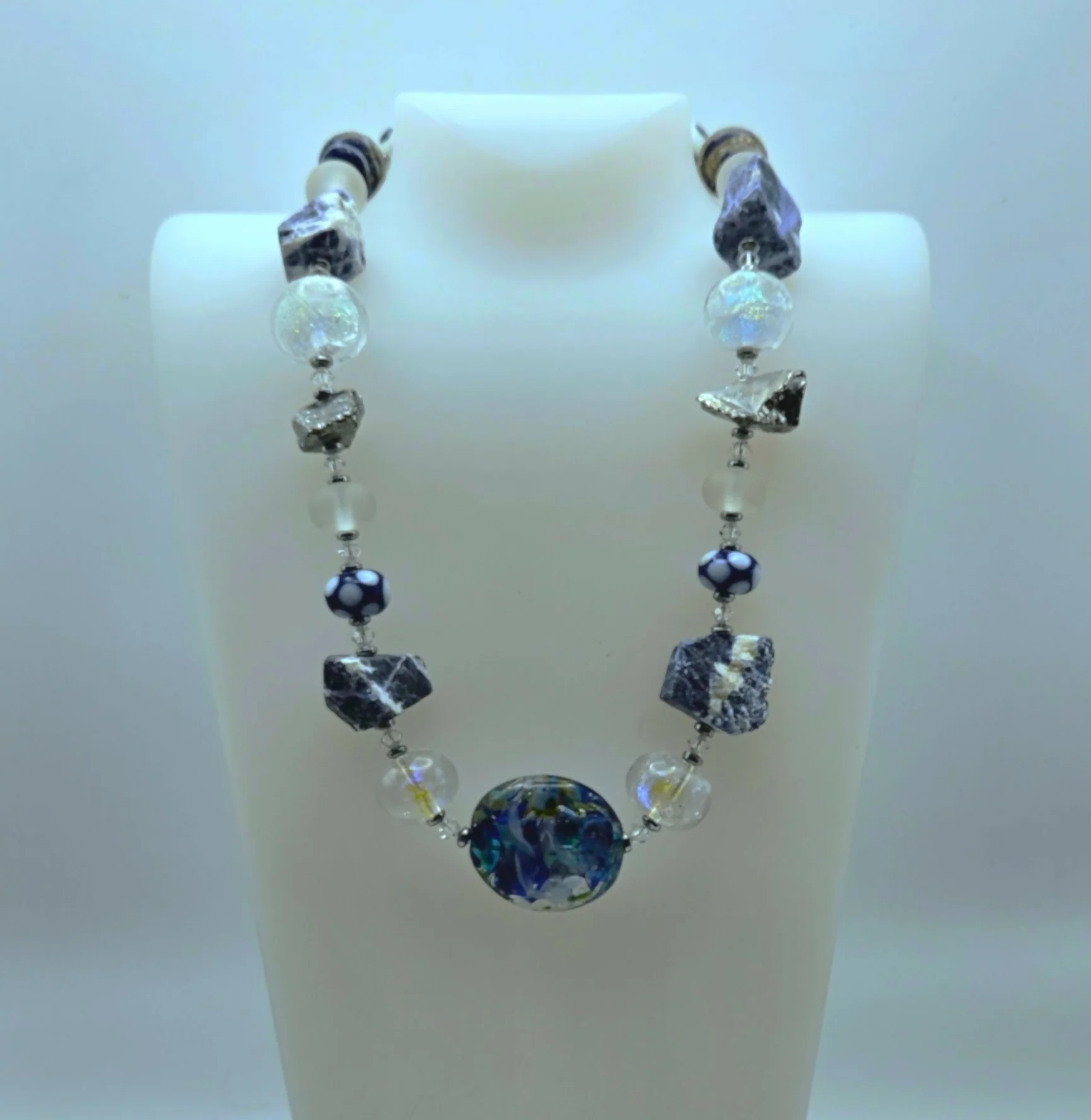 DENIM BLUE GLASS BEAD NECKLACE - Image 4