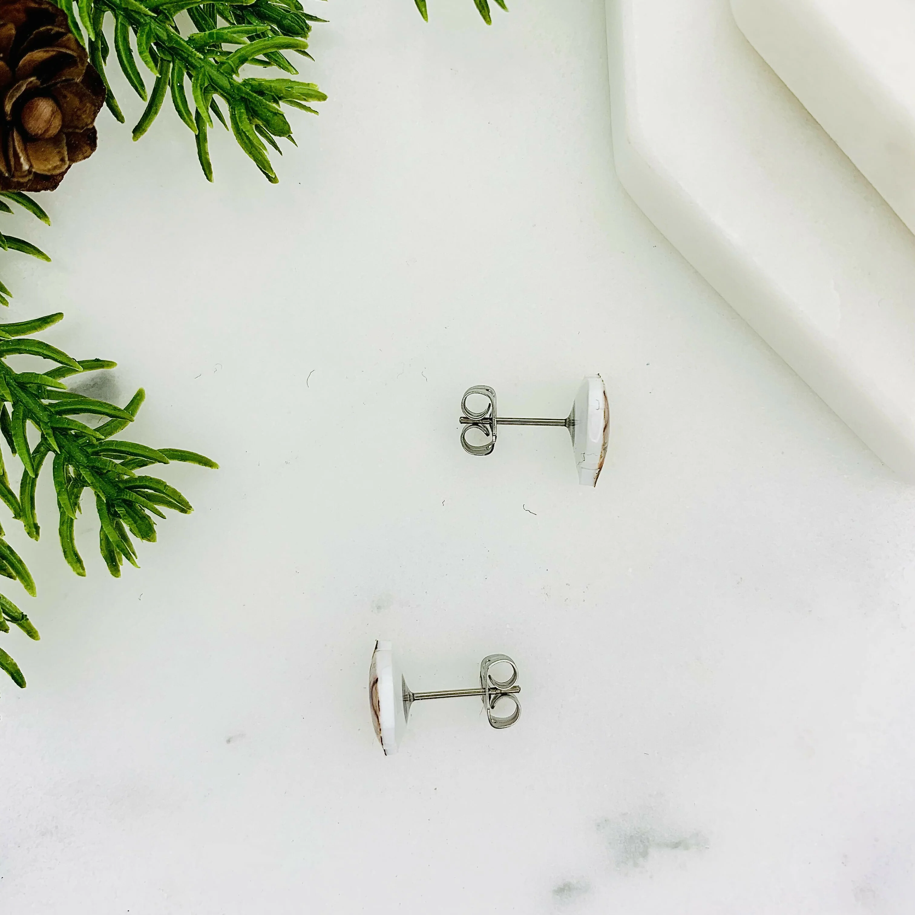 English Bull Dog Stud Earrings - Image 4
