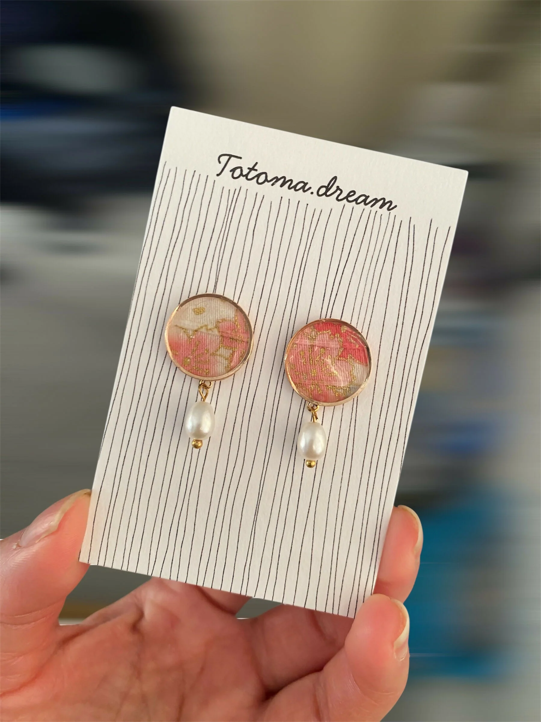 Fabric Pendent Earrings (Circle) - Image 3