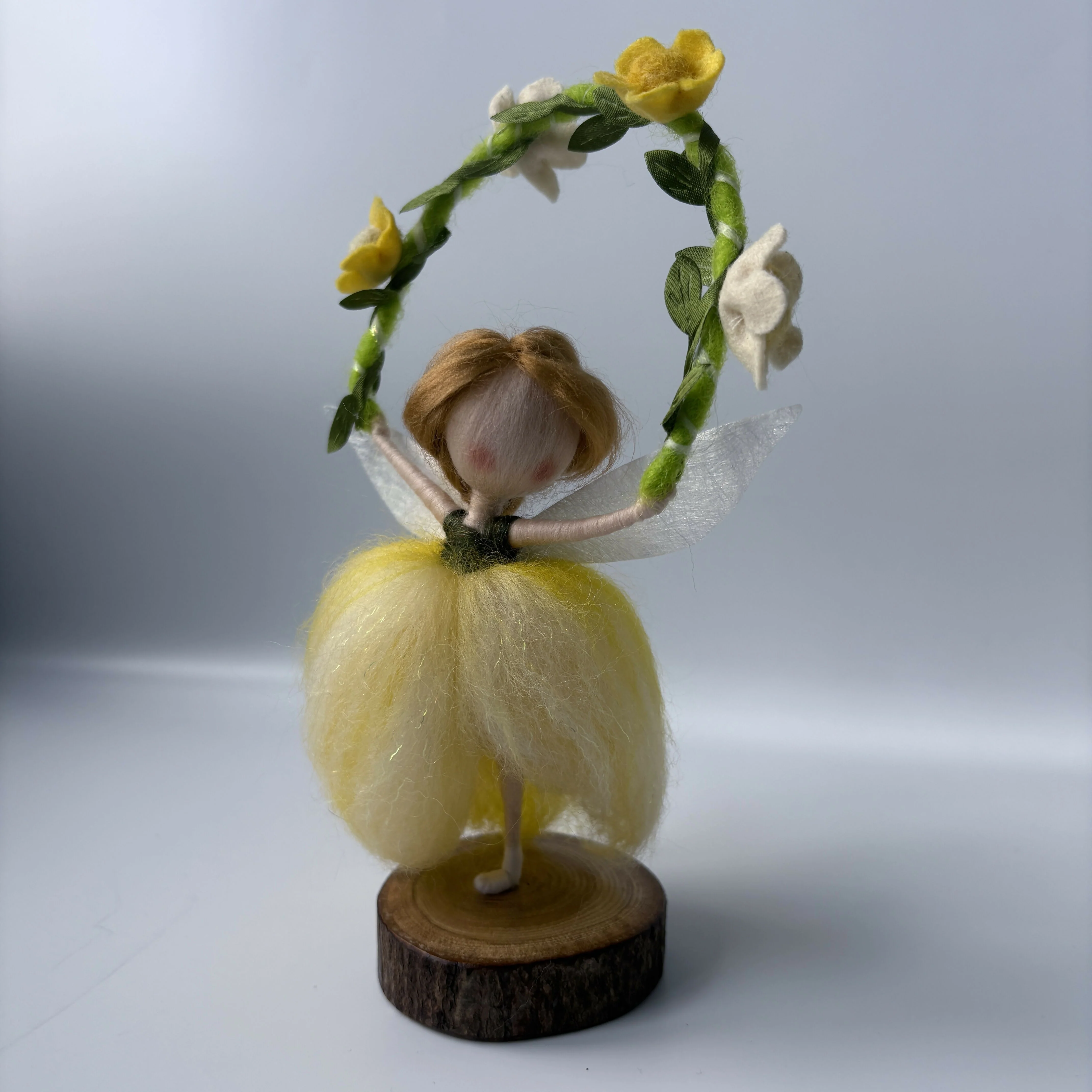 Fairy With Flower Garland - Image 3
