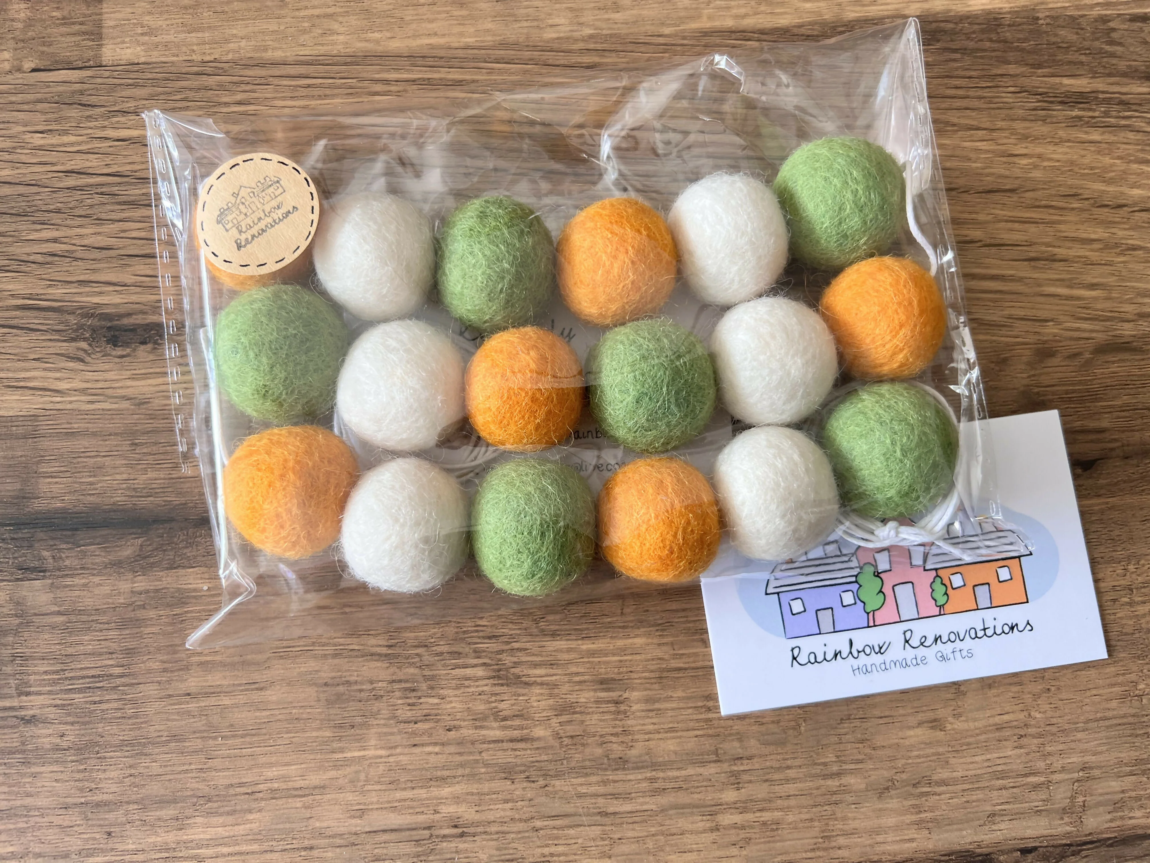Feltball Garland (18 feltballs) - Image 2