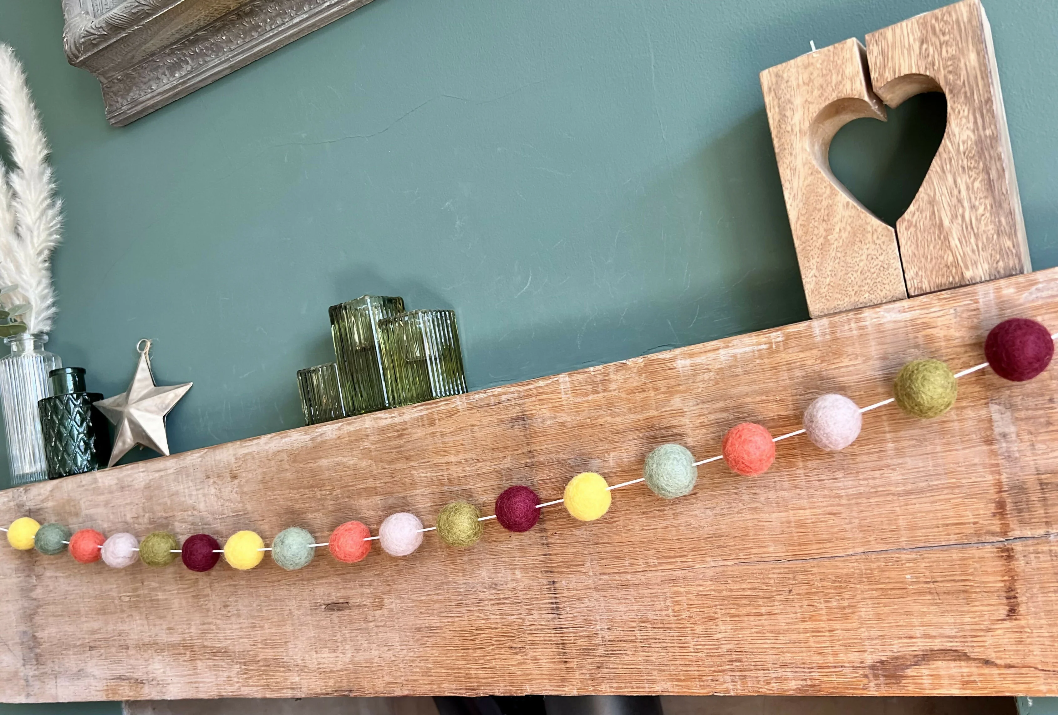 Feltball Garland (18 feltballs) - Image 7