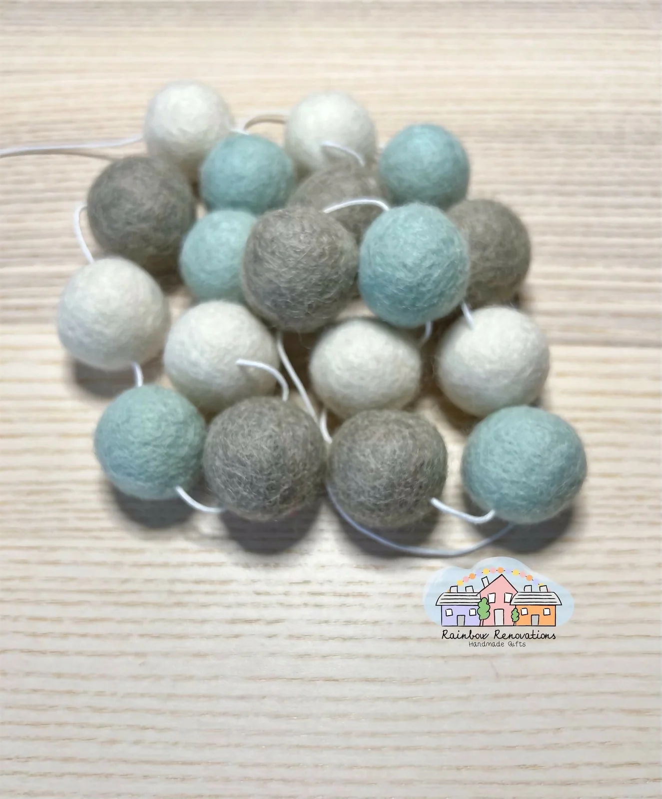 Feltball Garland - Image 3