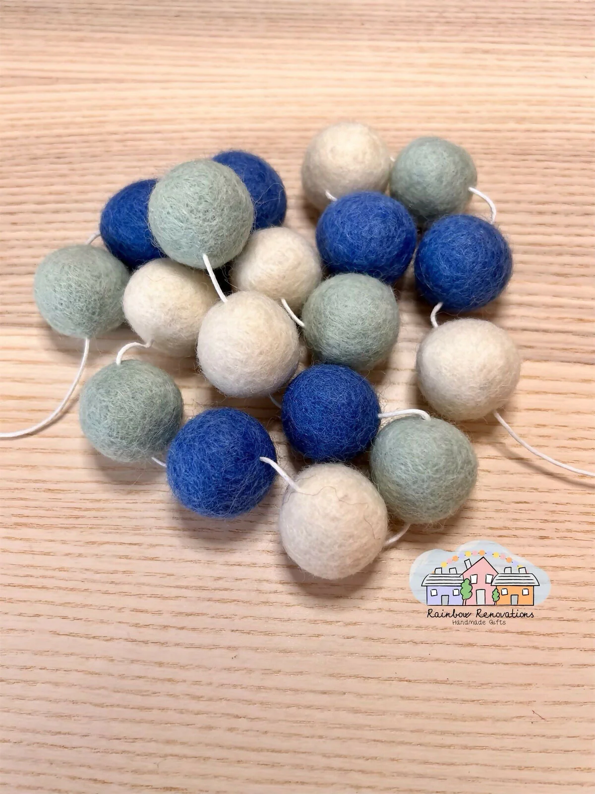 Feltball Garland - Image 4