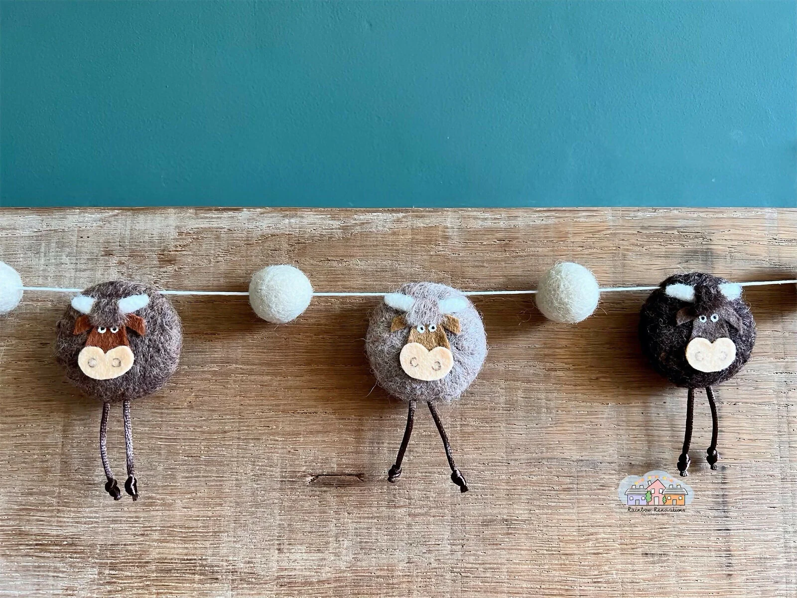 Felted Highland Cow Garland - Image 4