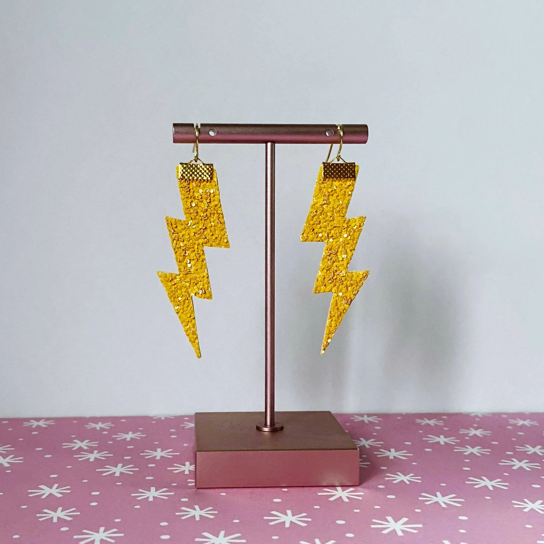 Flash Lightning Bolt Earrings in Yellow Glitter - Image 5