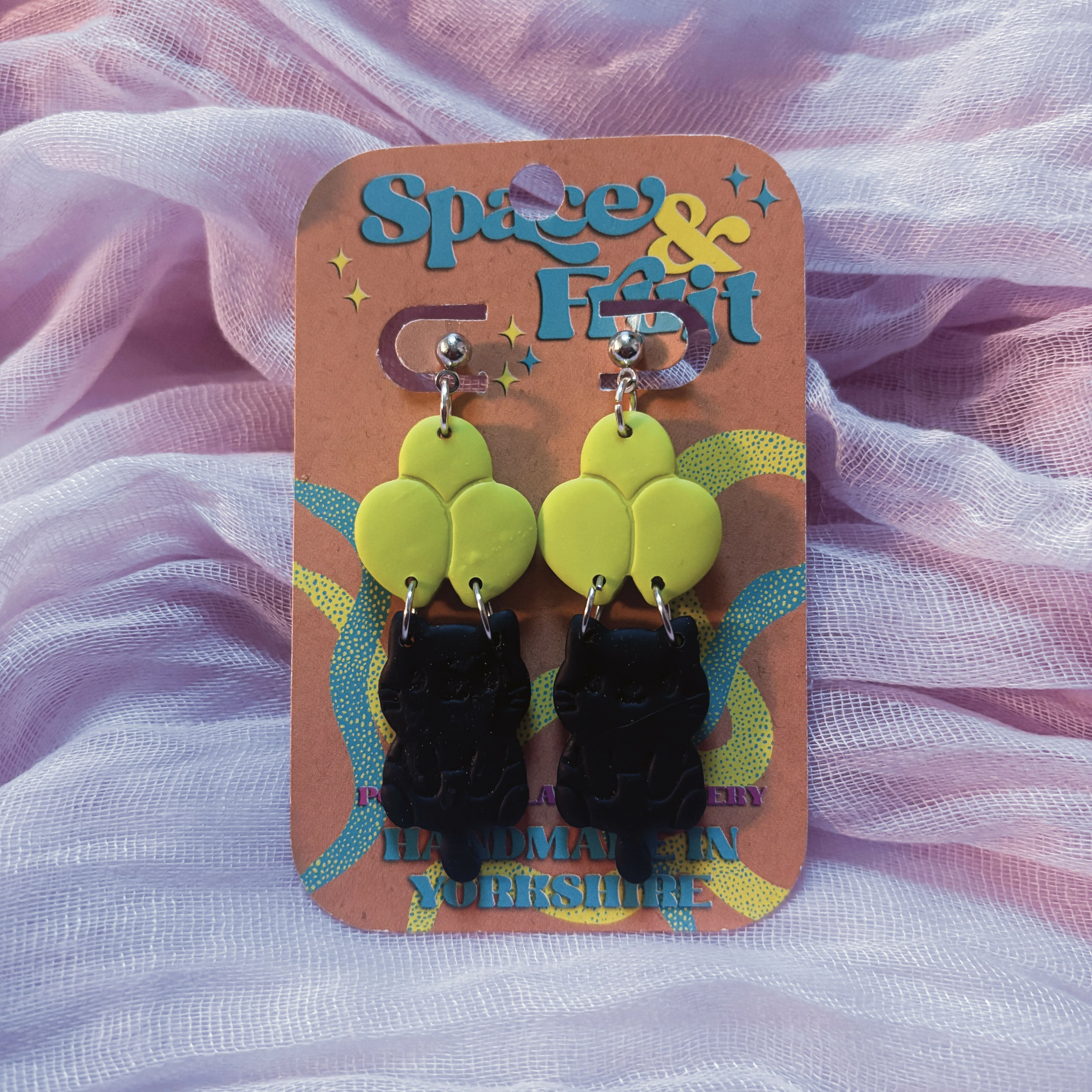 Floating Balloon Cat Polymer Clay Earrings - Image 2