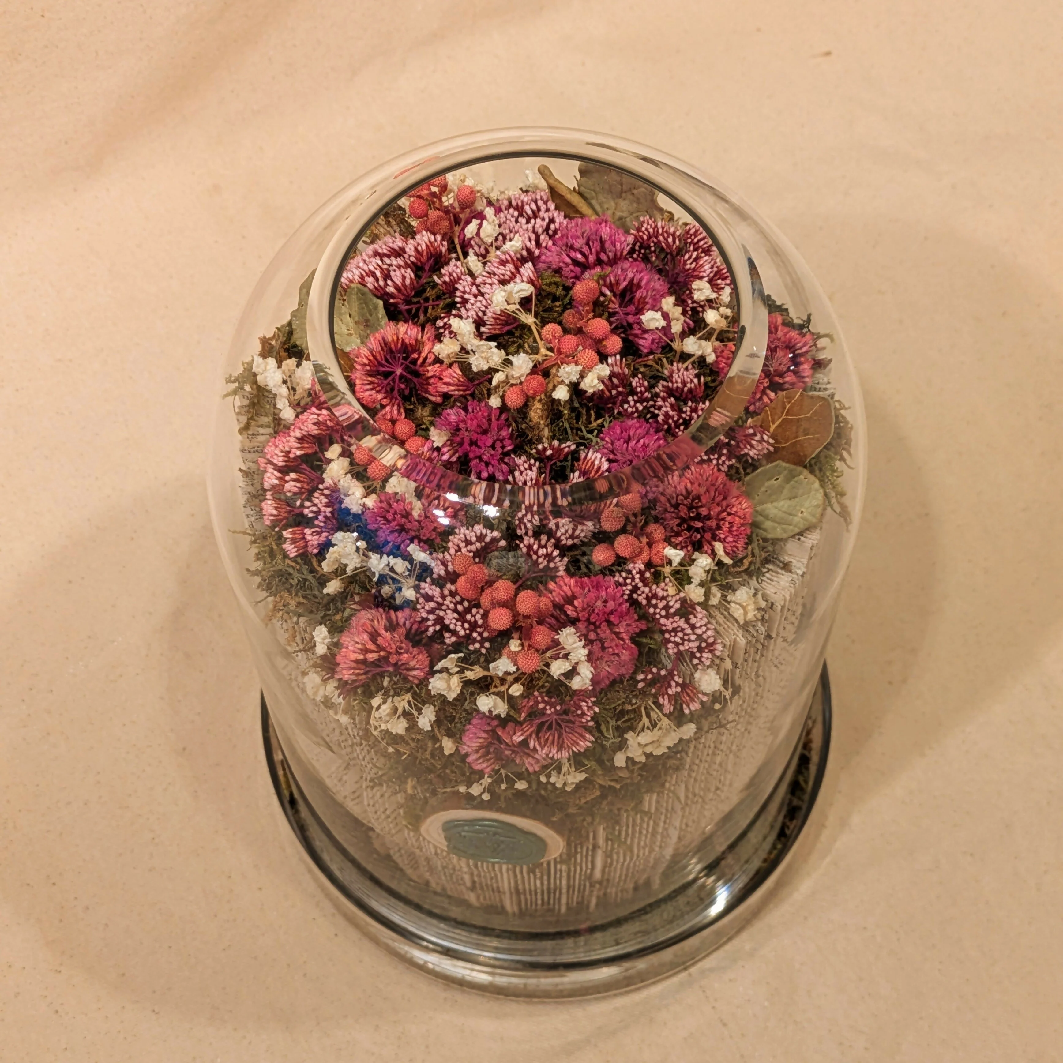 Floral Sculpture in Glass Candle Cover with Tray - Image 2