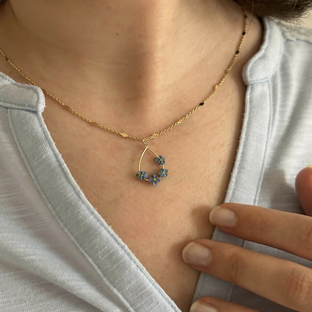 Forget-Me-Not Flowers Necklace - Image 2