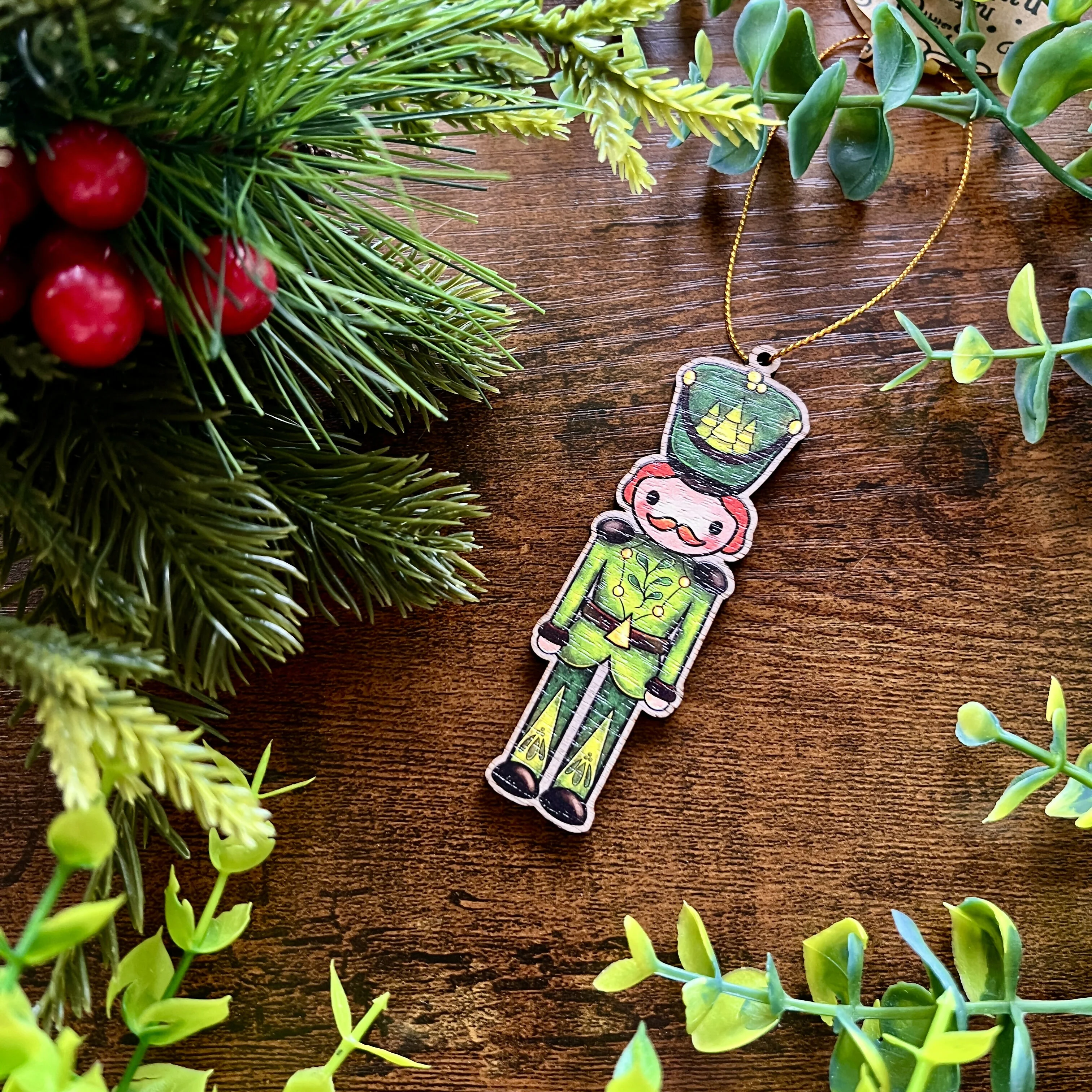 'Frederick' Nutcracker Wooden Decoration - Image 2