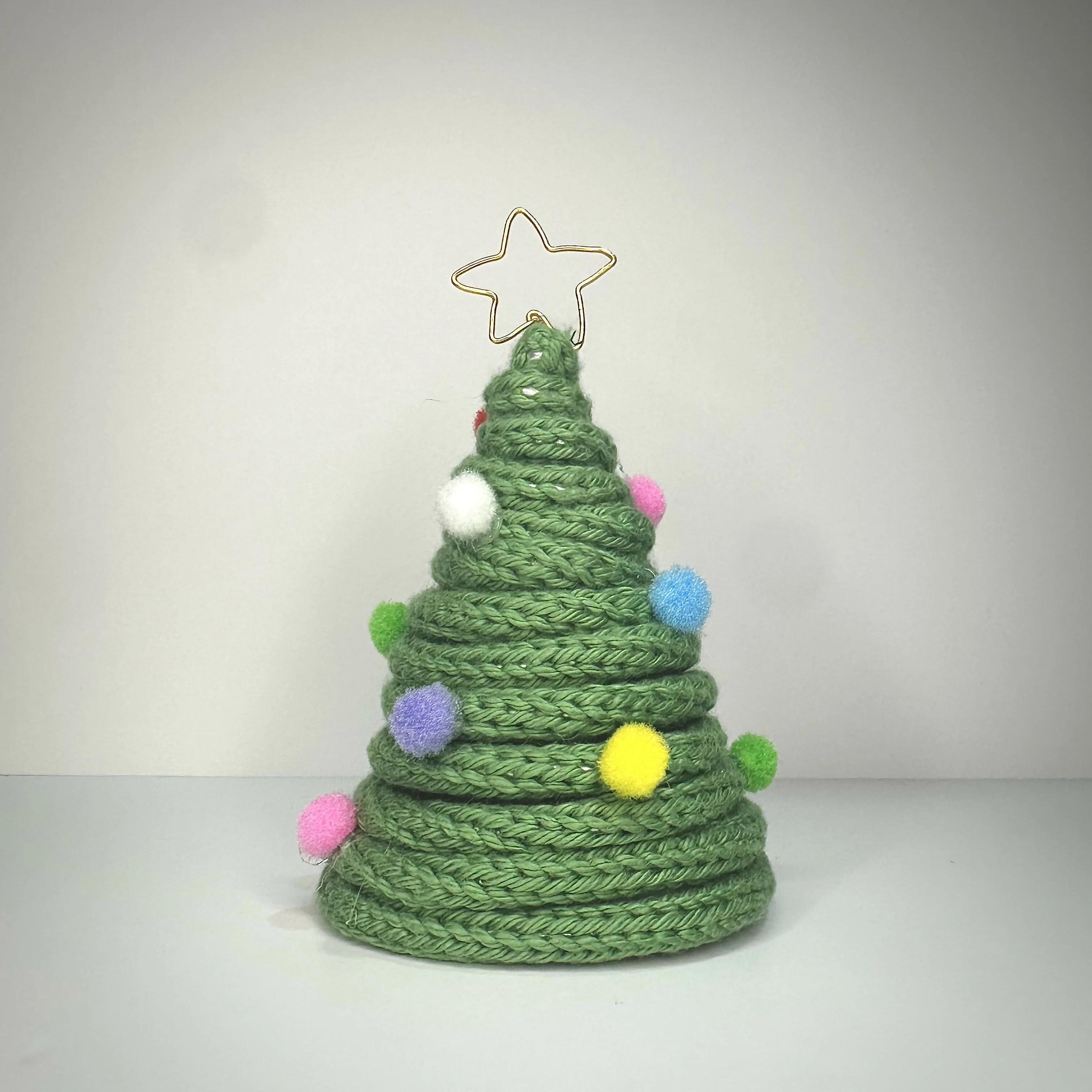 Free Standing Christmas Tree Wire Decoration