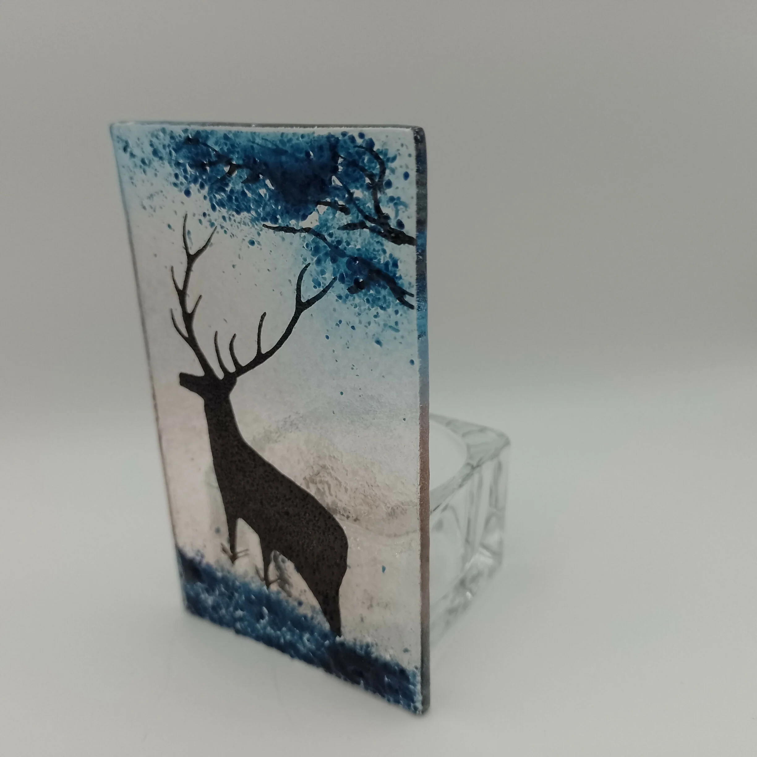 Fused Glass Silhouette Stag Tealight - Image 2
