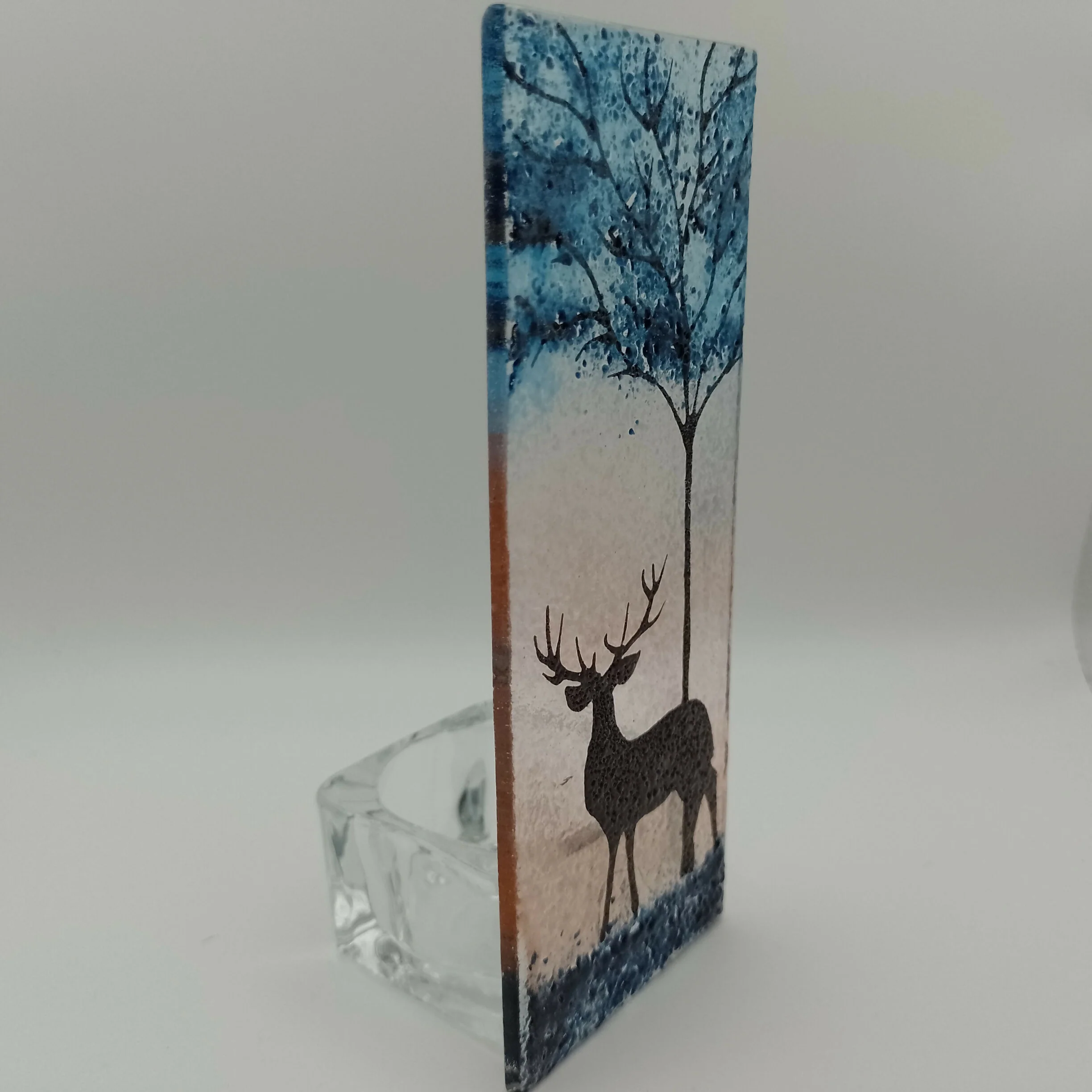 Fused Glass Silhouette Stag Tealight - Image 3
